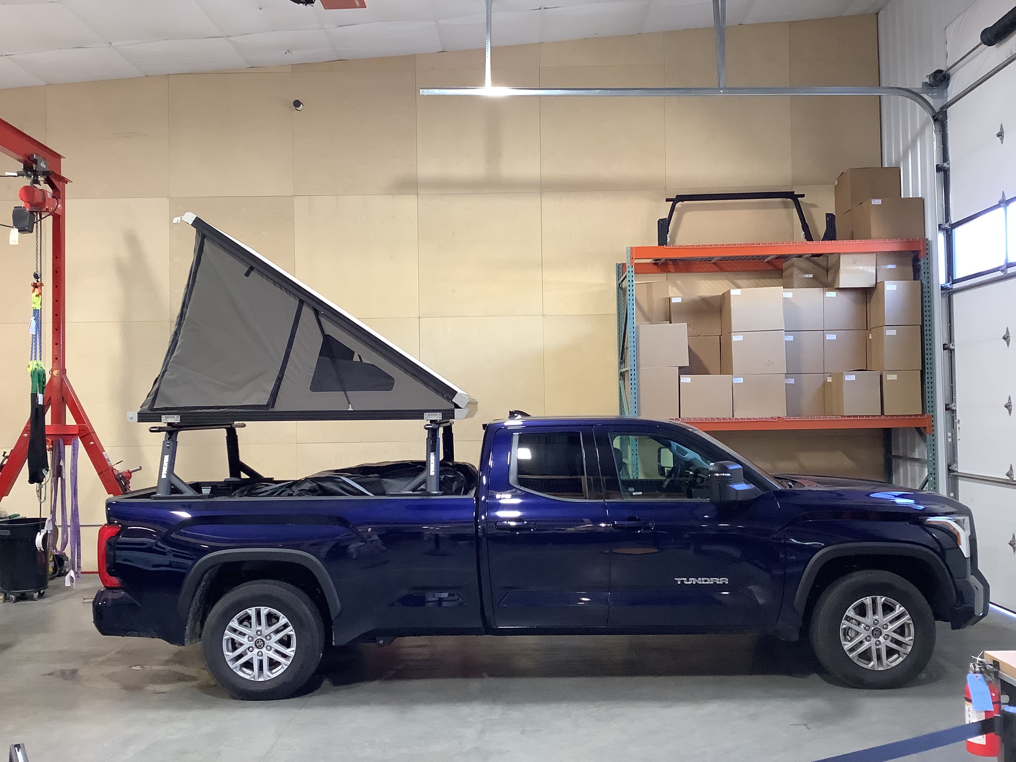 Toyota Tundra-RTT 697