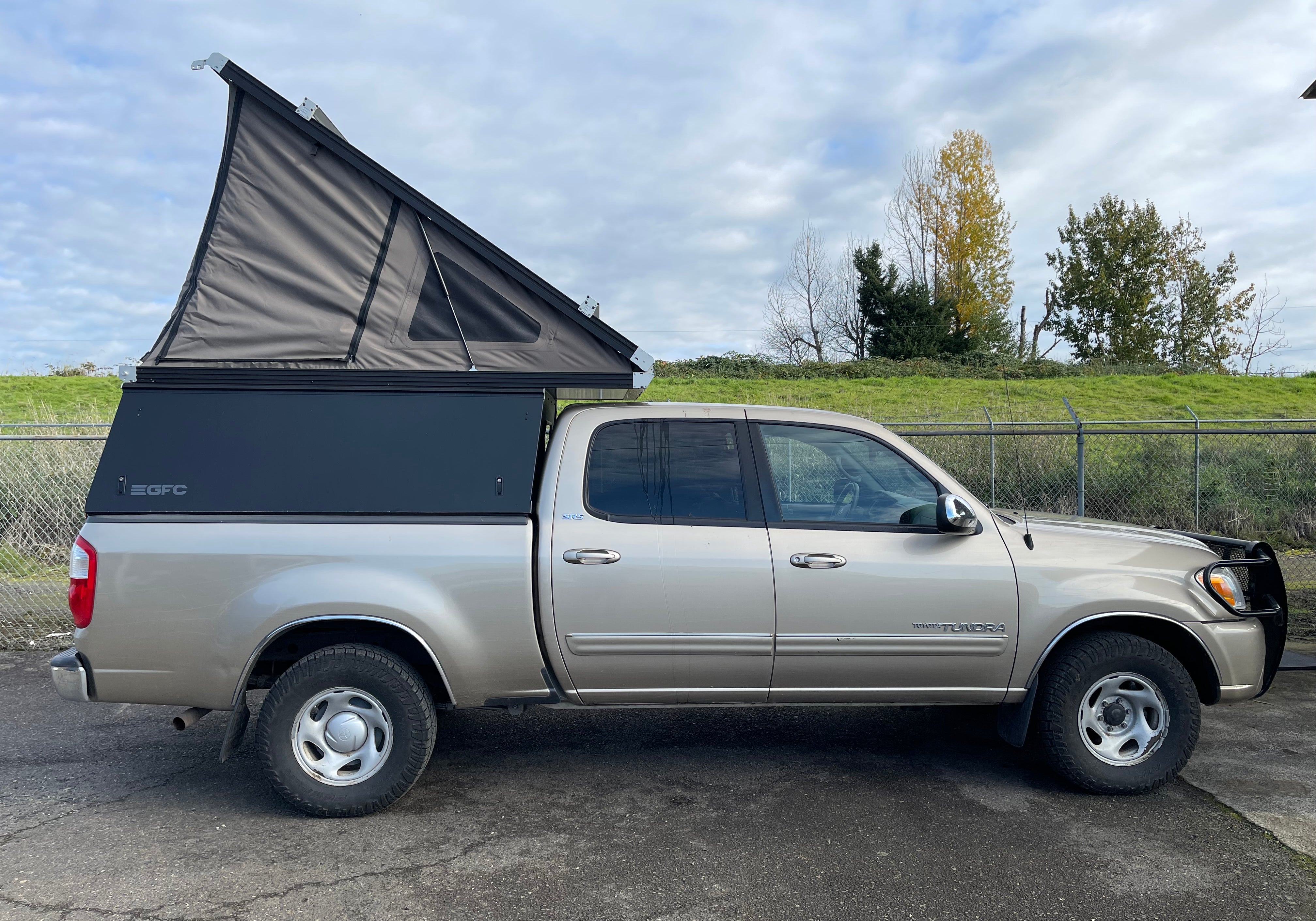 2006 Toyota Tundra Camper - Build #5757
