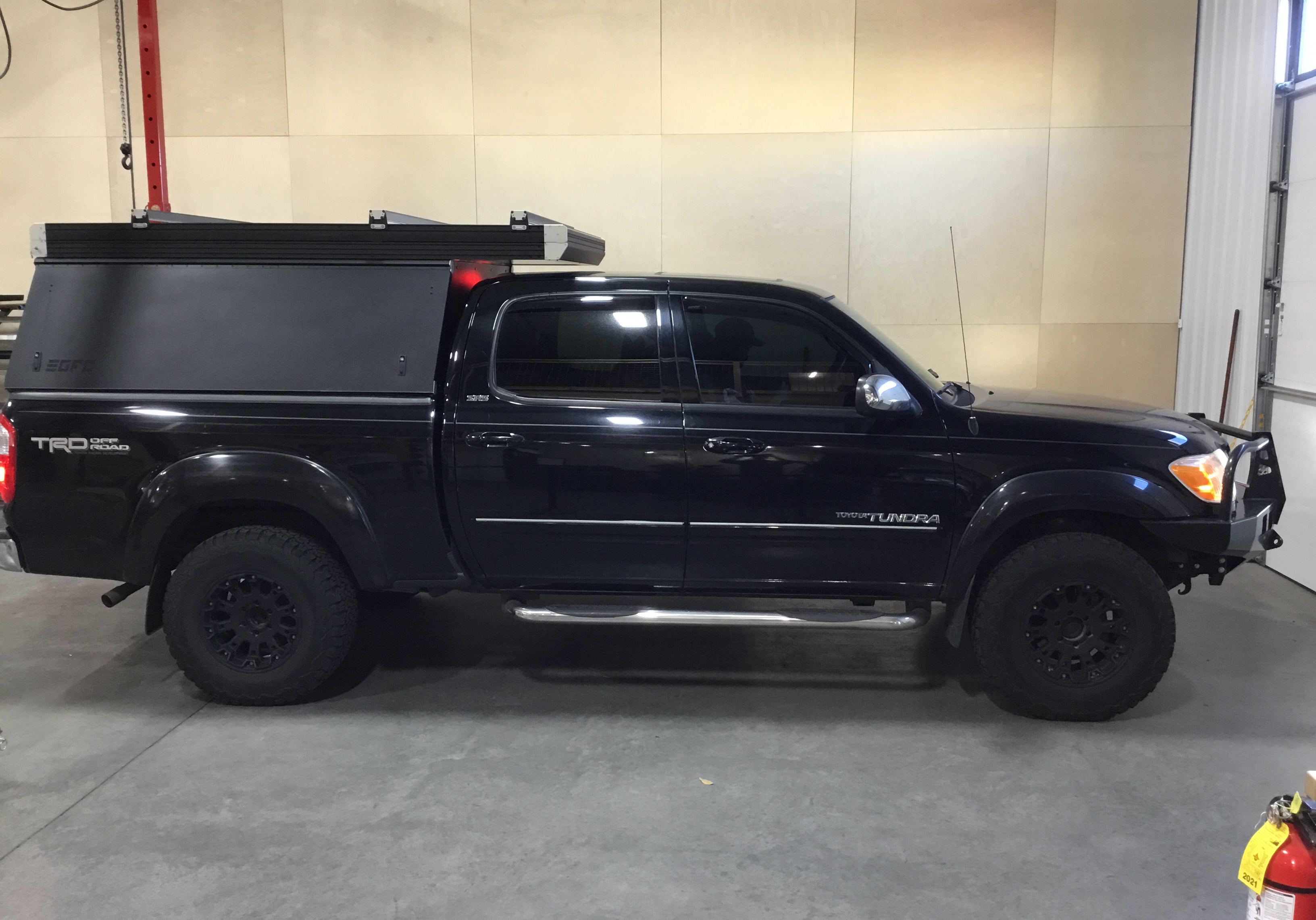 2006 Toyota Tundra Camper - Build #2069
