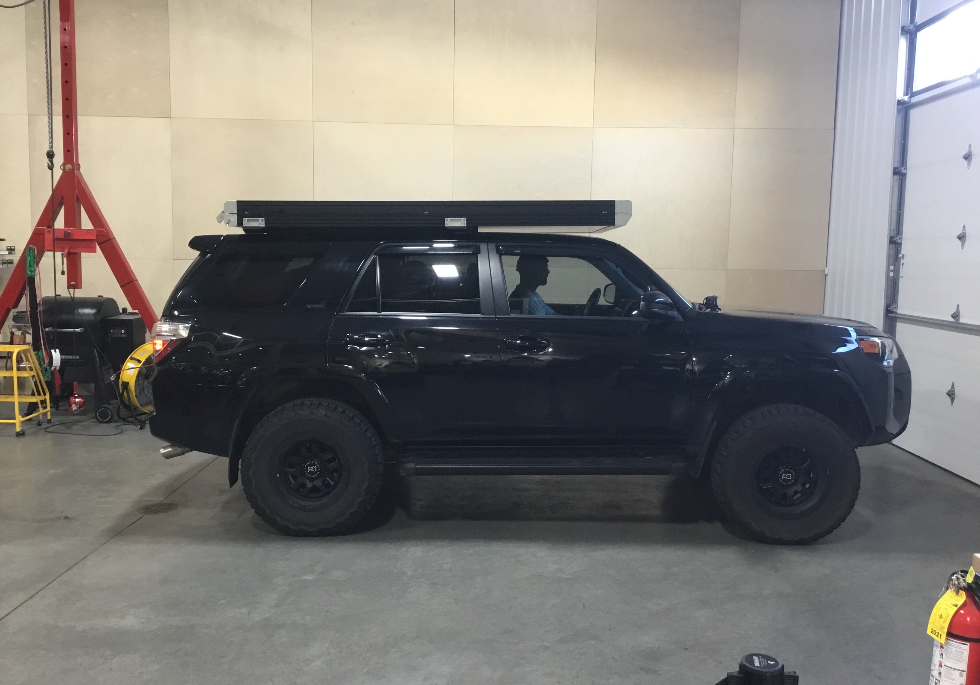 2018 Toyota 4Runner Rooftop Tent (RTT) - Build #364