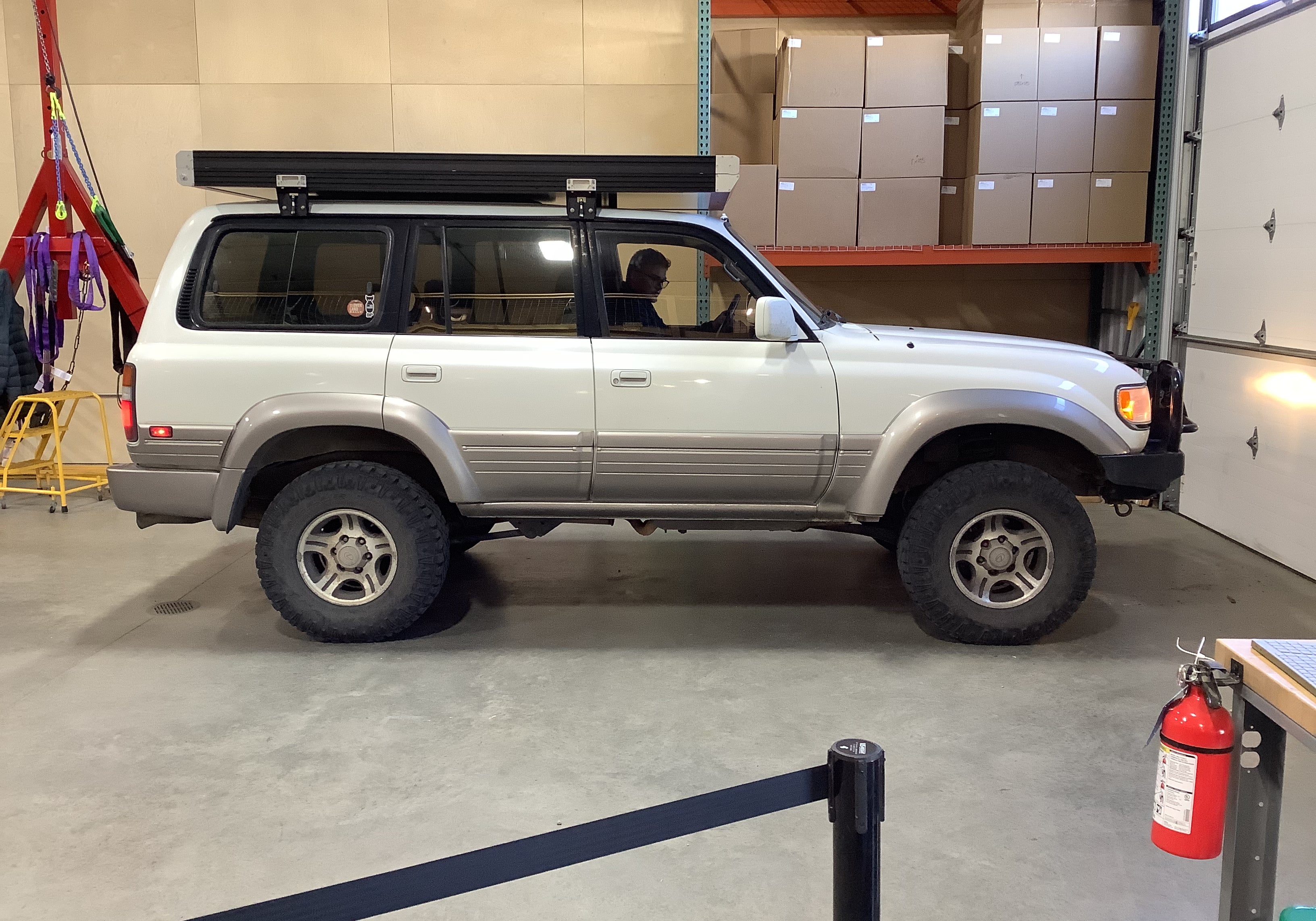 Toyota Landcruiser-RTT 562