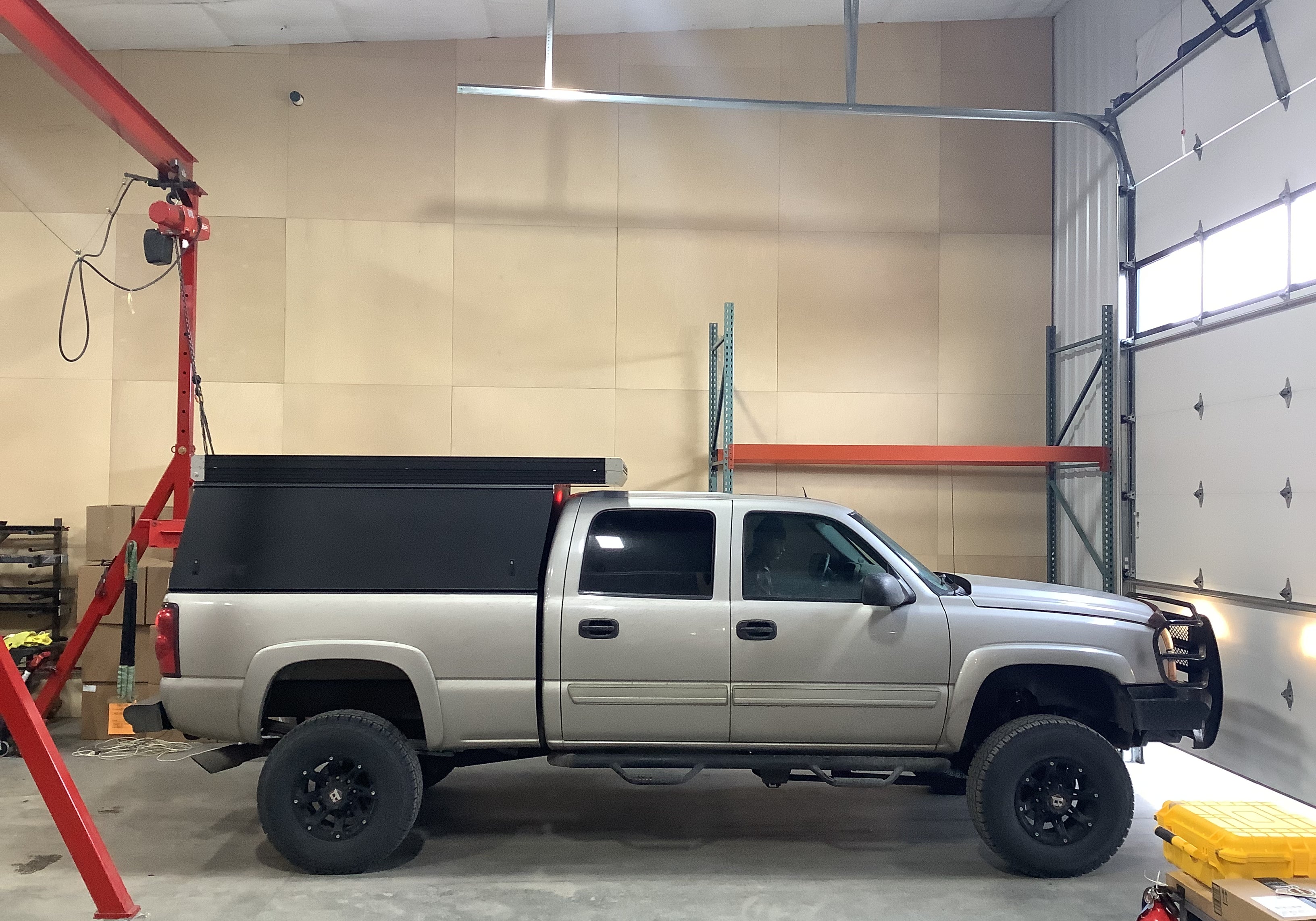 2005 Chevrolet Silverado  Camper - Build #2811