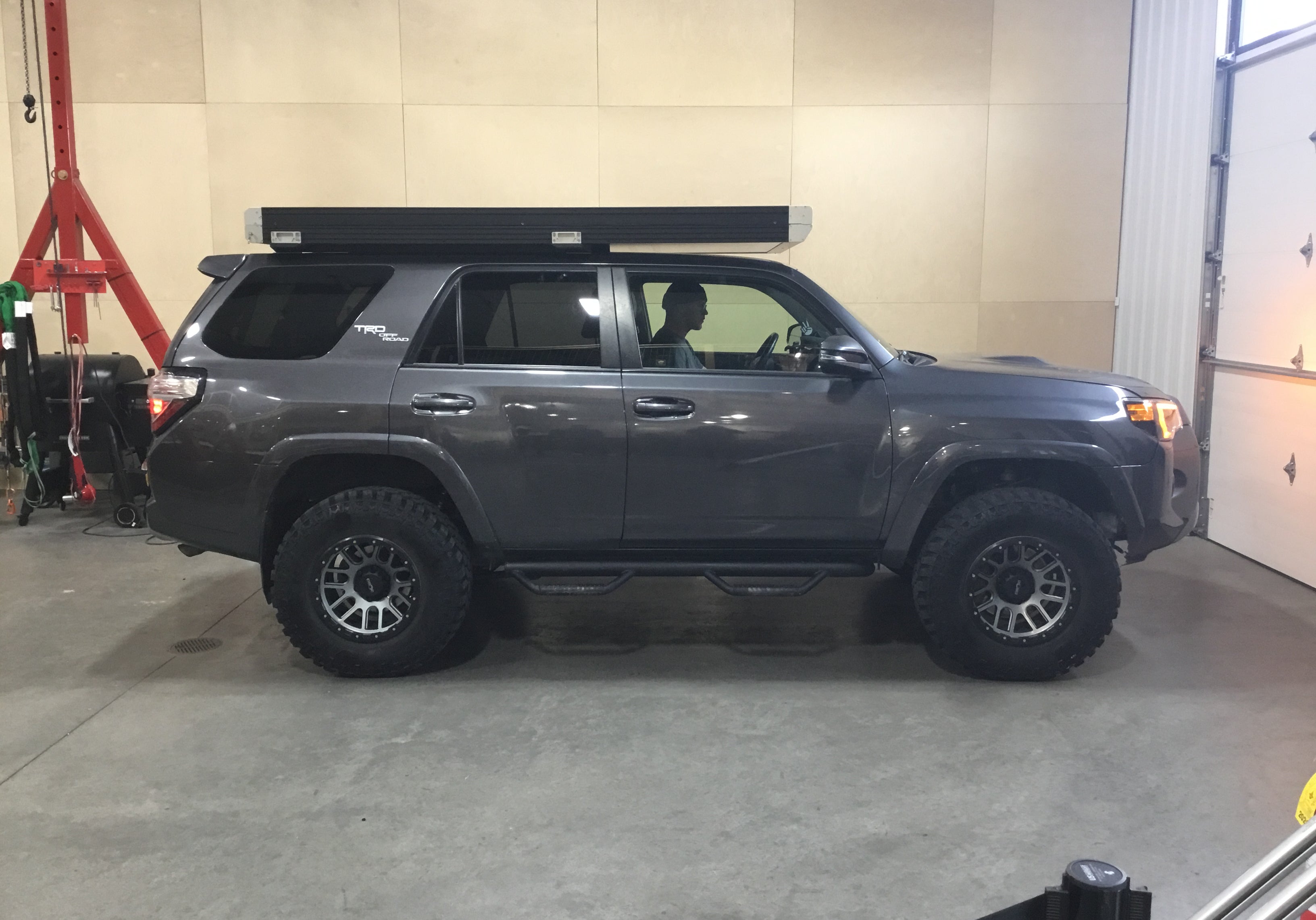 2017 Toyota 4Runner Rooftop Tent (RTT) - Build #409