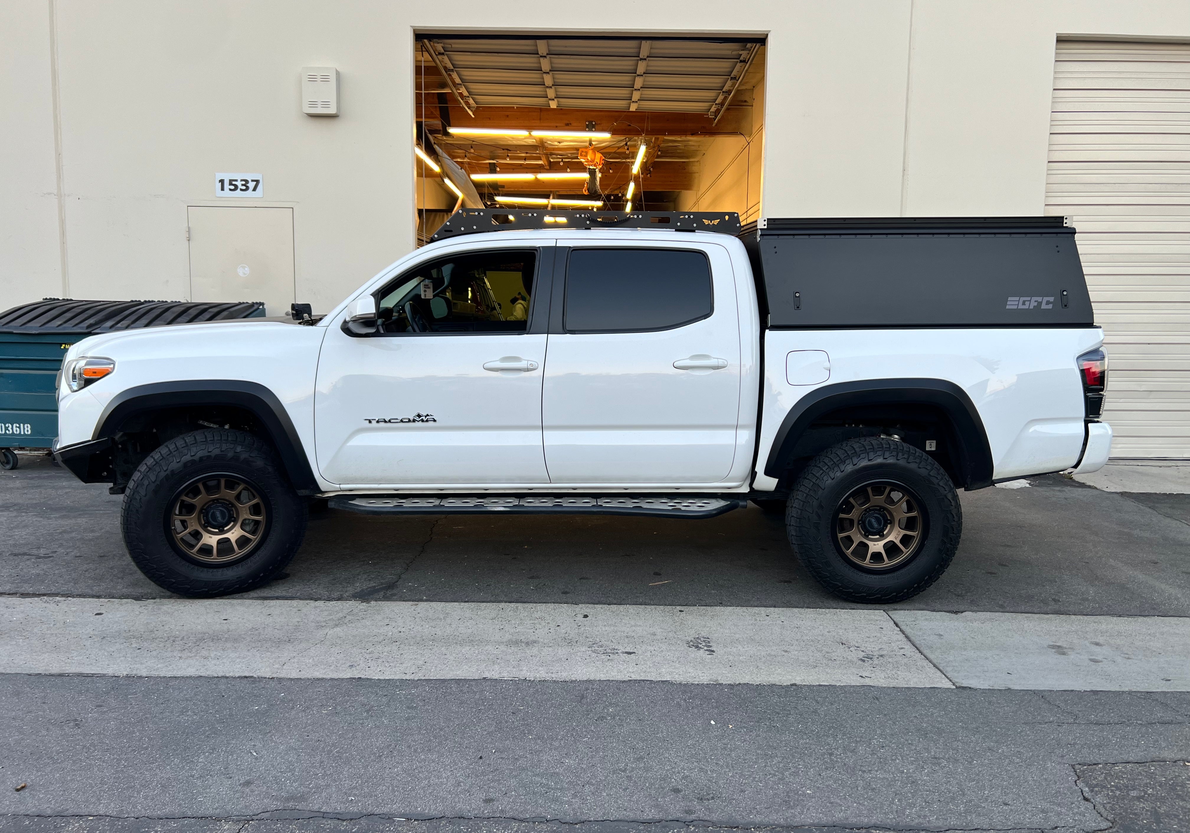  Toyota Tacoma Topper - Build #48