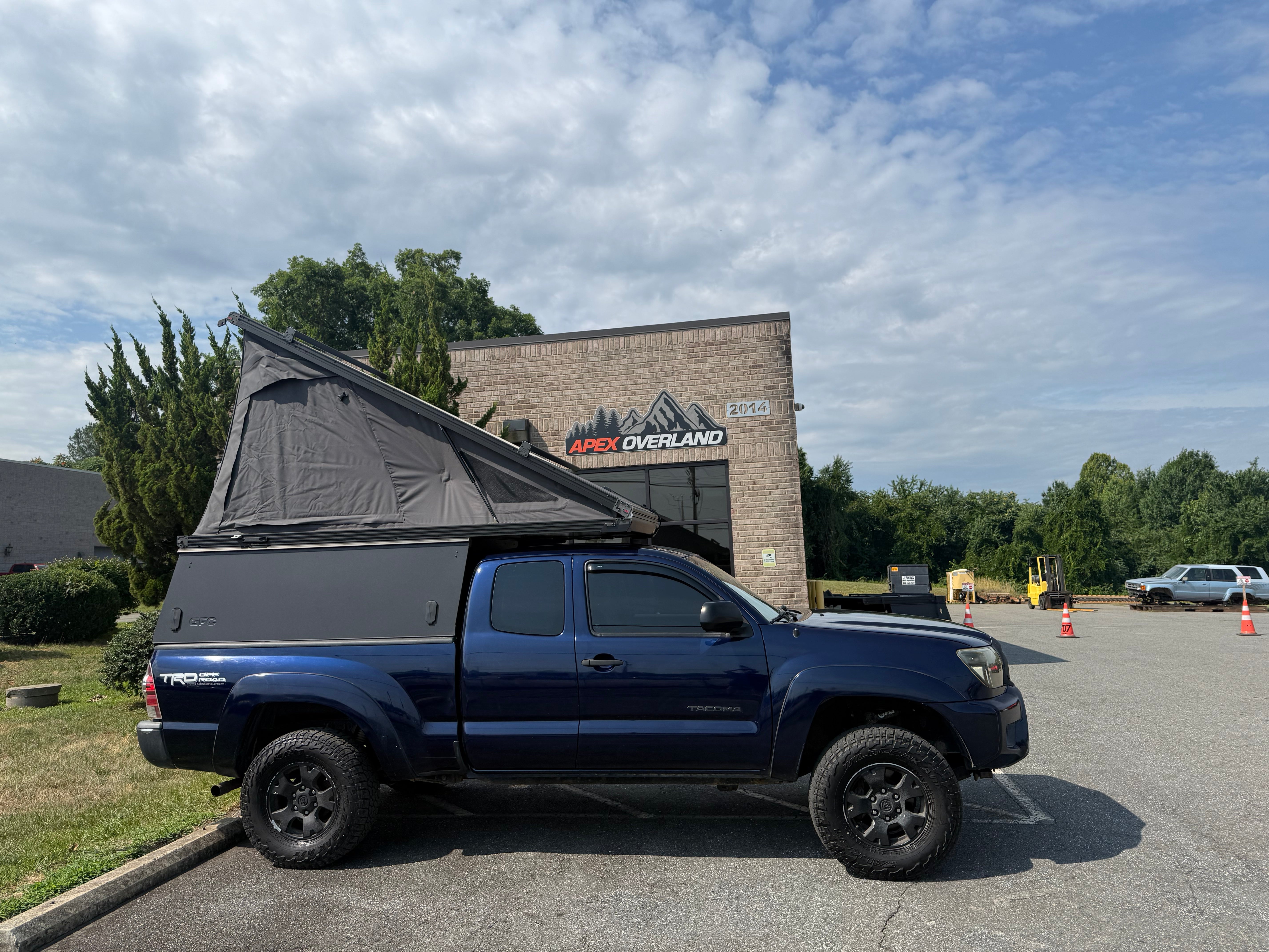 2012 Toyota Tacoma Camper - Build #8609