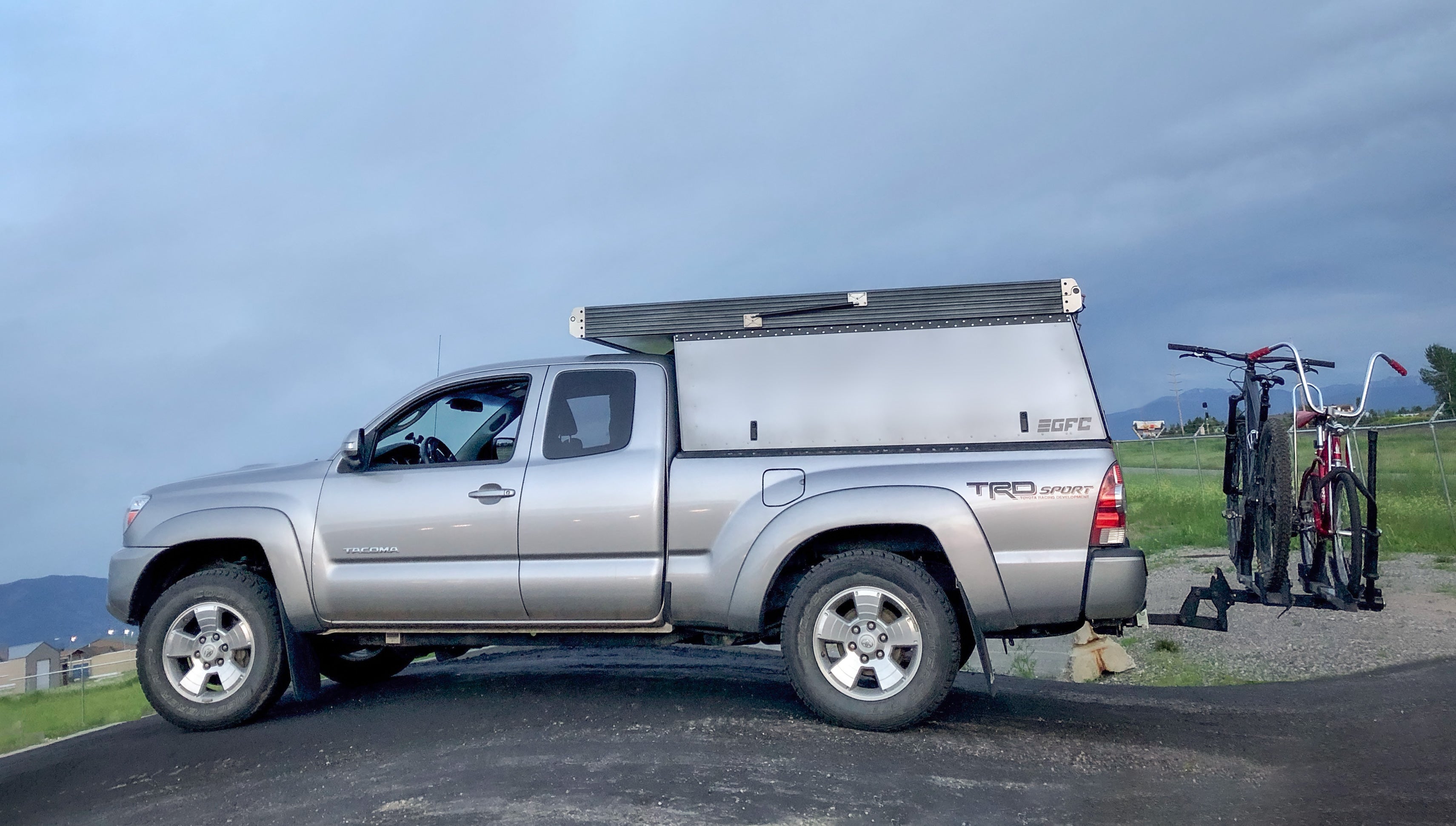 @huckleberry_hansi | Camper #7