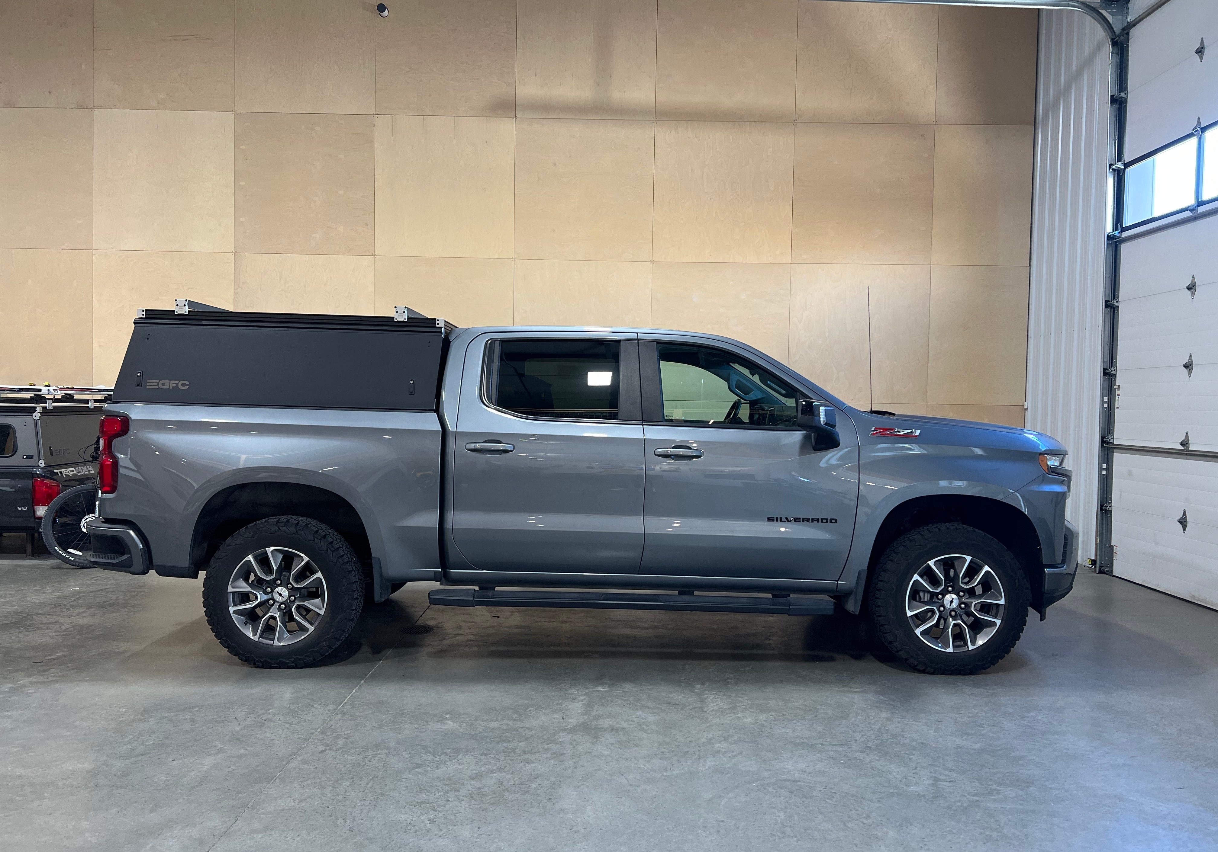 2019 Chevrolet Silverado  Topper - Build #303