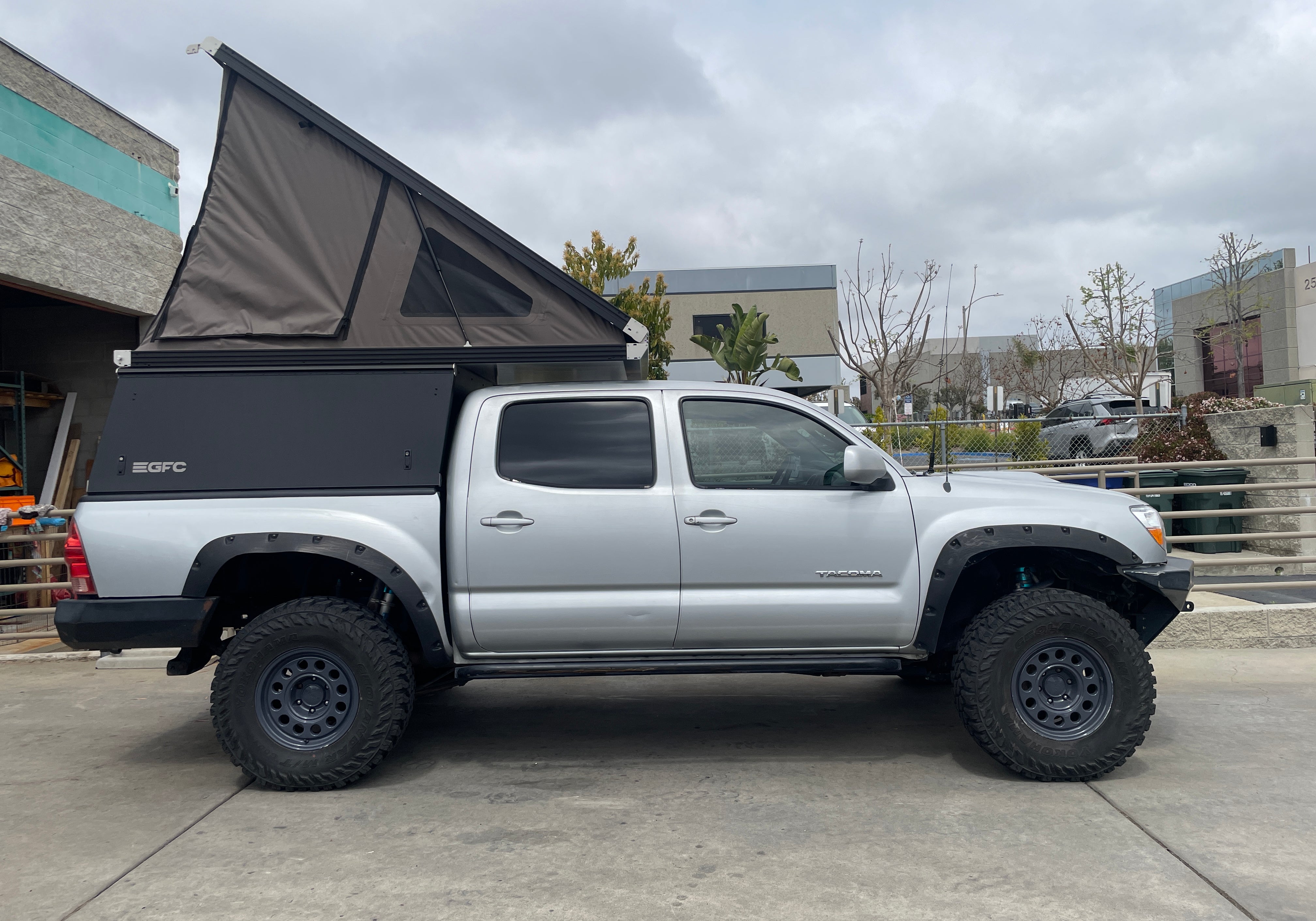 2005 Toyota Tacoma Camper - Build #5002