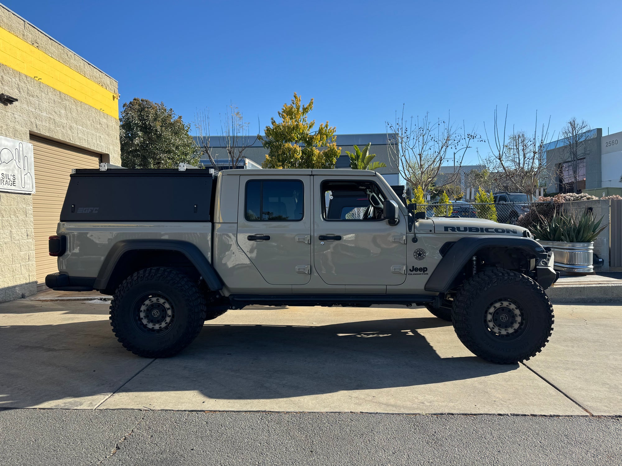 2022 Jeep Gladiator Topper - Build #167