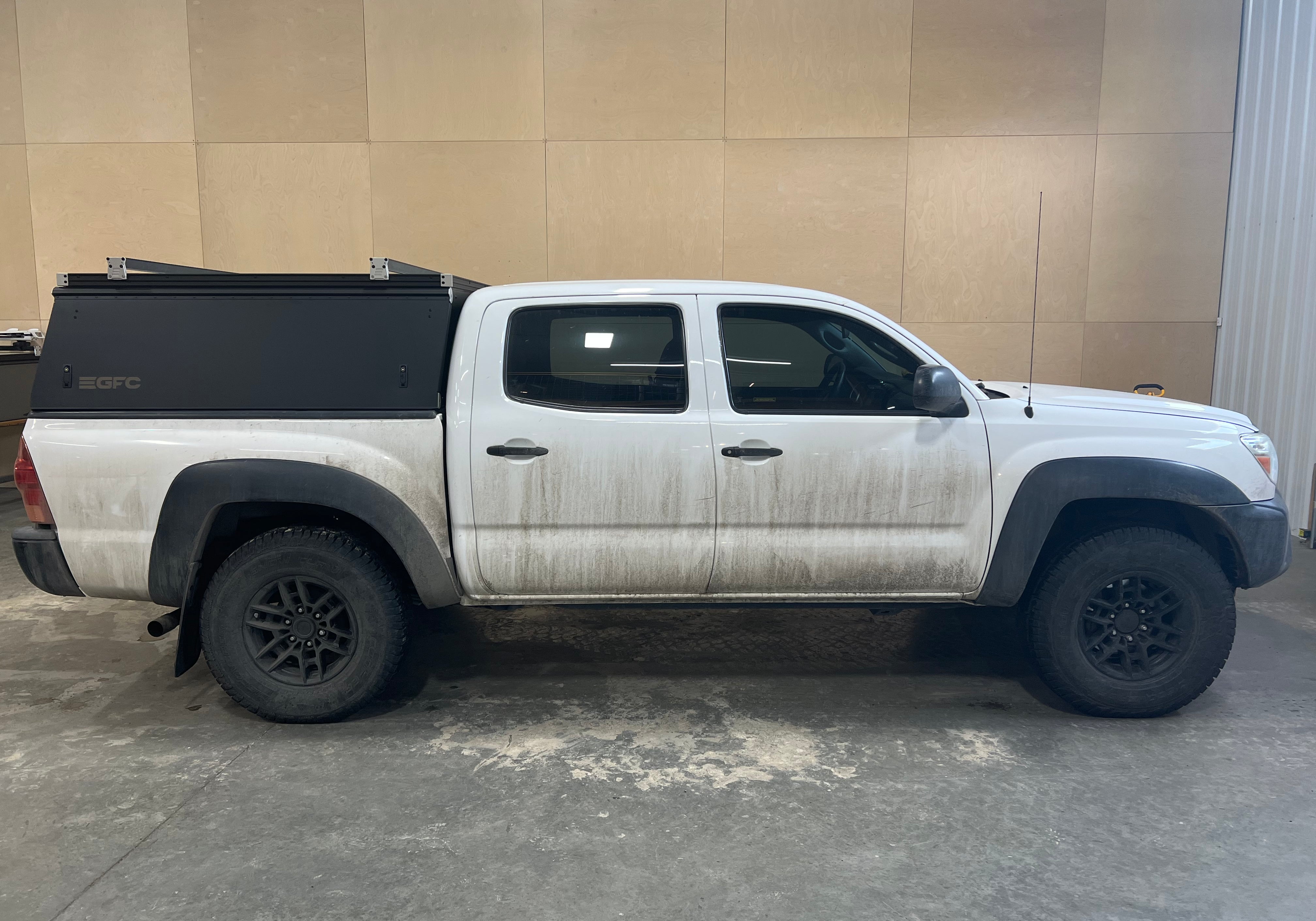 2013 Toyota Tacoma Topper - Build #222