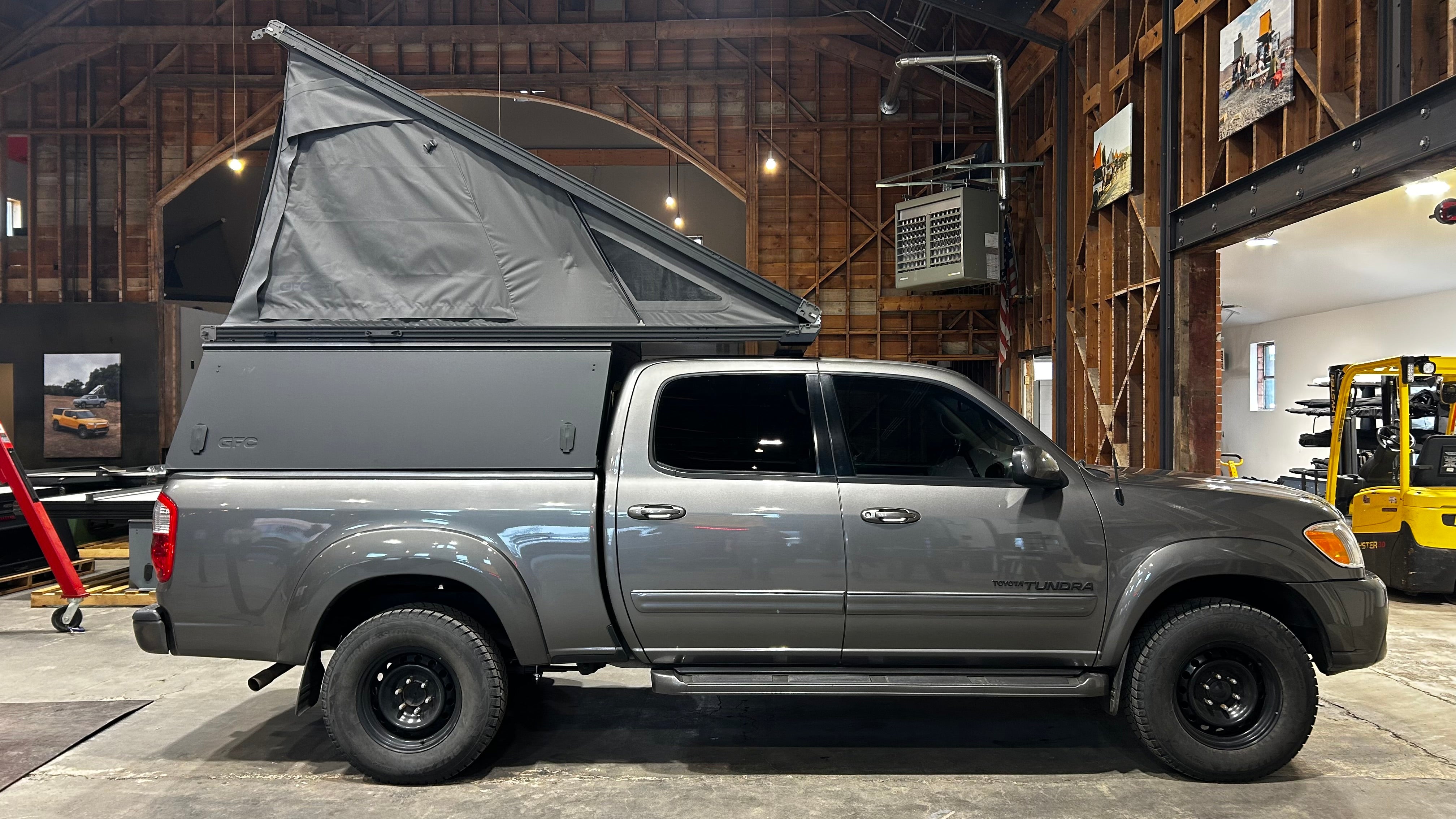 2005 Toyota Tundra Camper - Build #8046