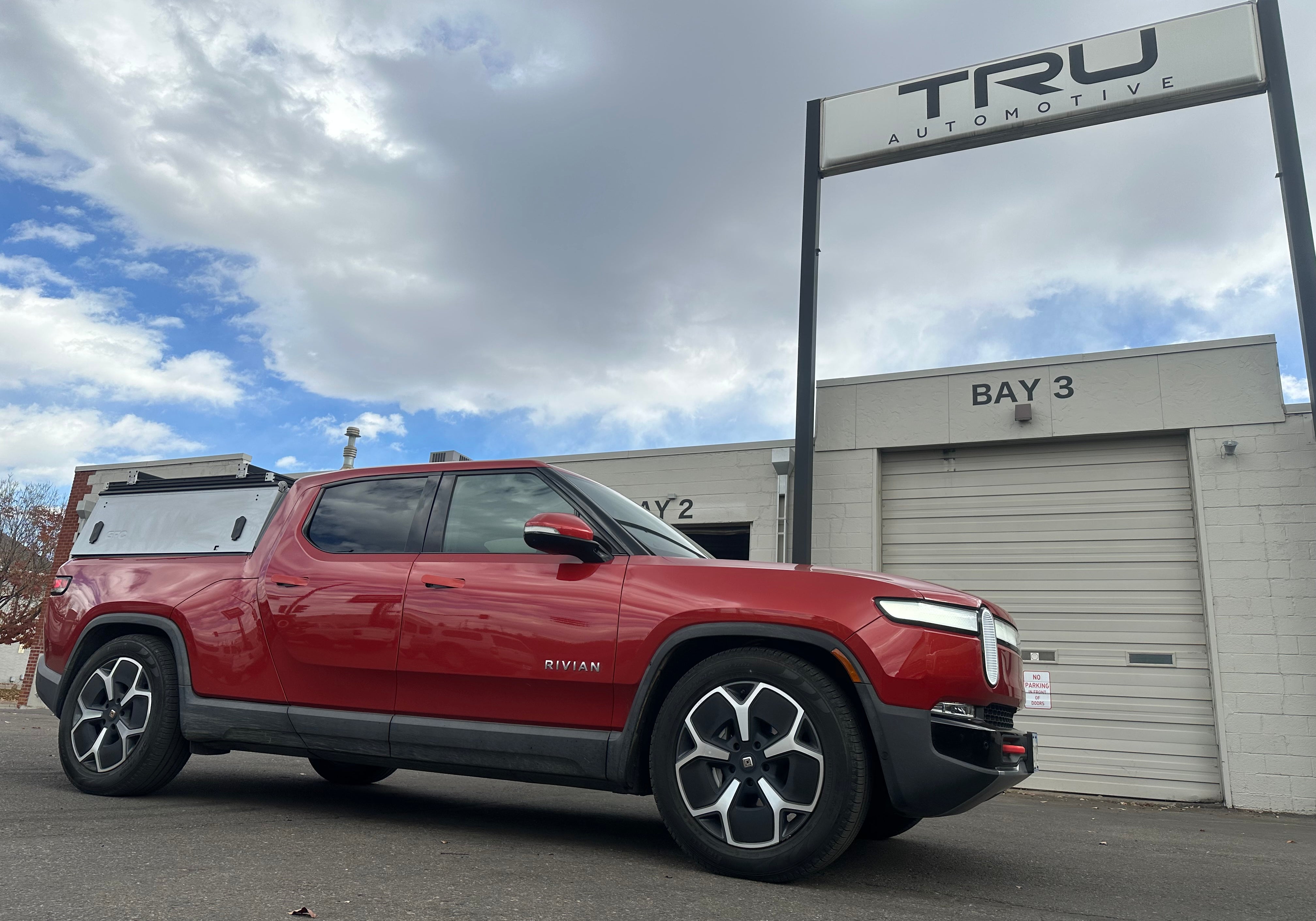 2024 Rivian R1T Topper - Build #1073
