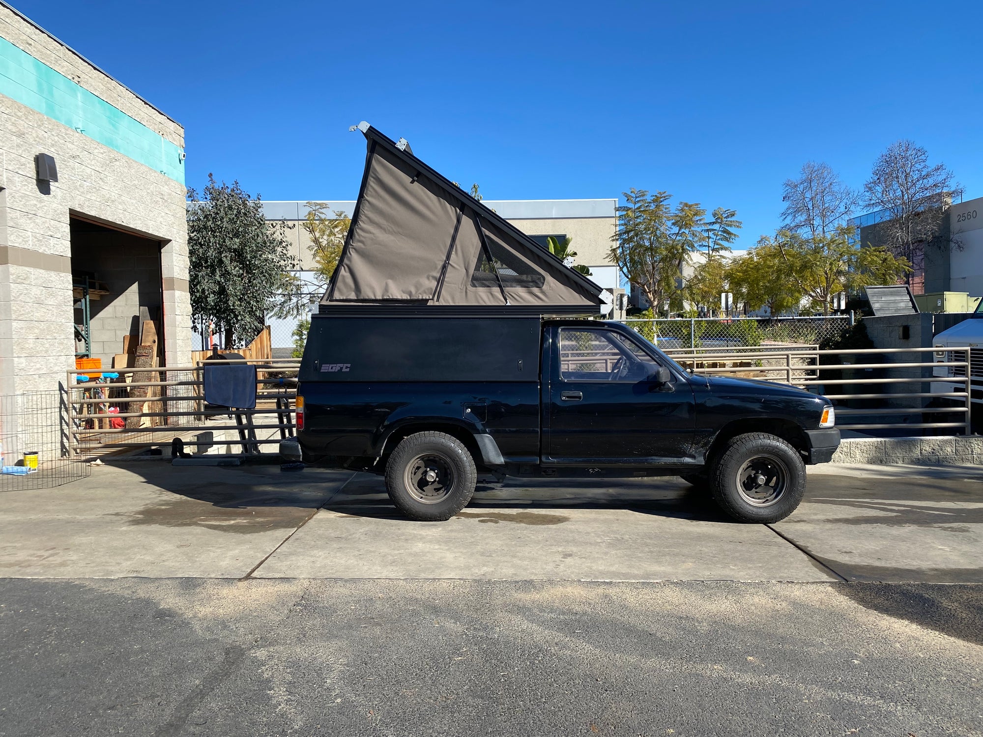 1994 Toyota Pickup Camper - Build #4783