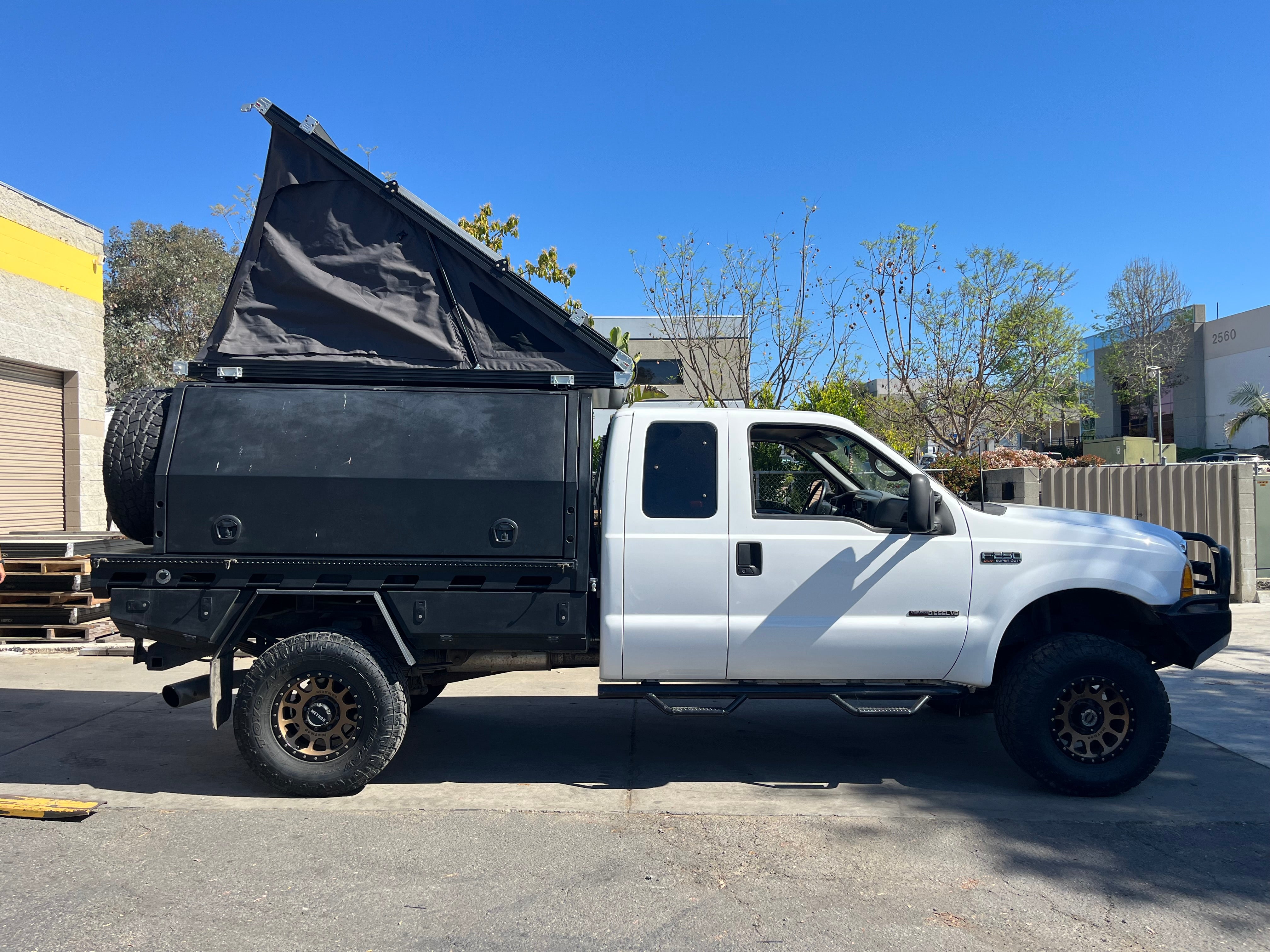 1999 Toyota F250 Rooftop Tent (RTT) - Build #1427