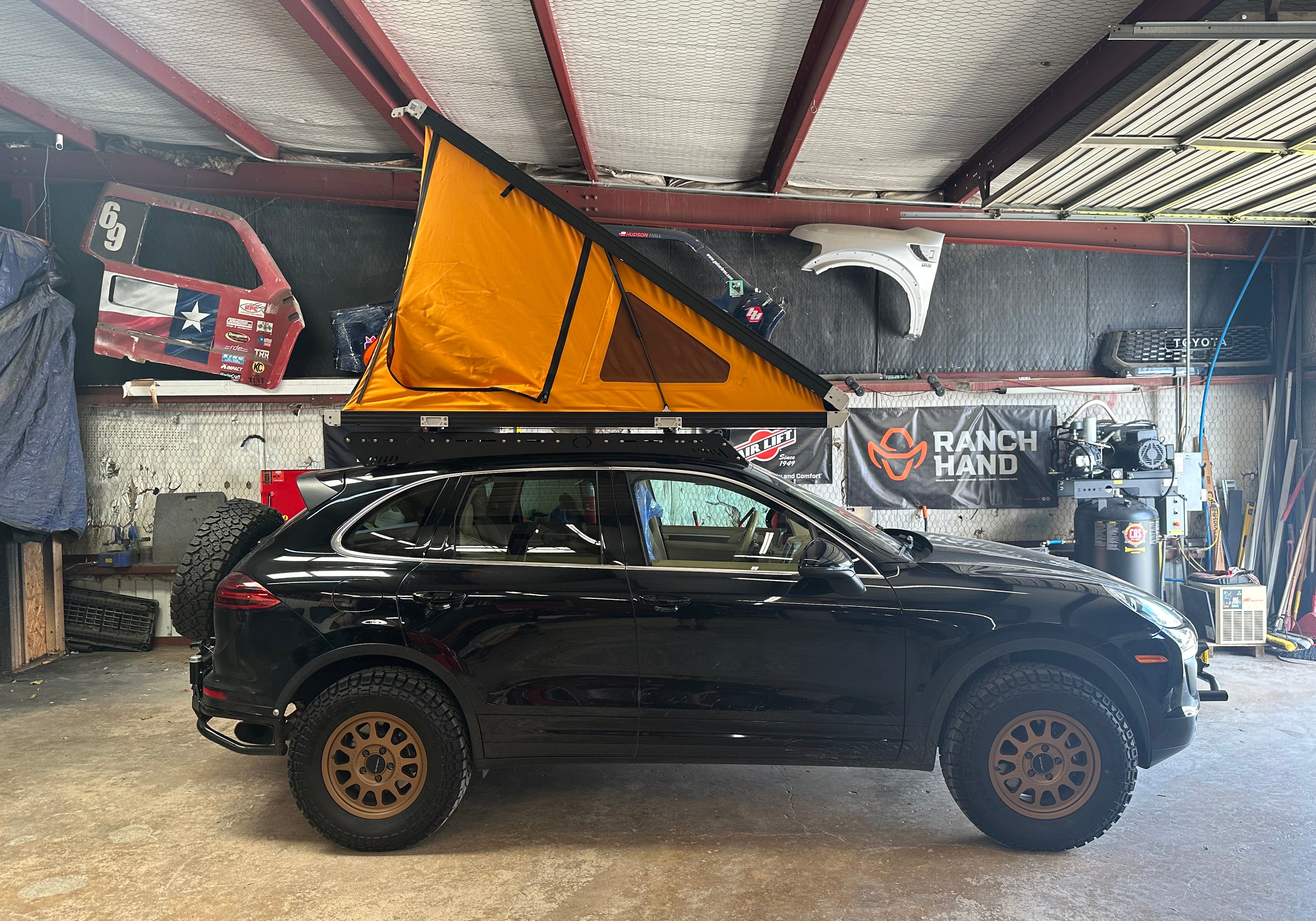 2016 Volkswagon Golf Rooftop Tent (RTT) - Build #878