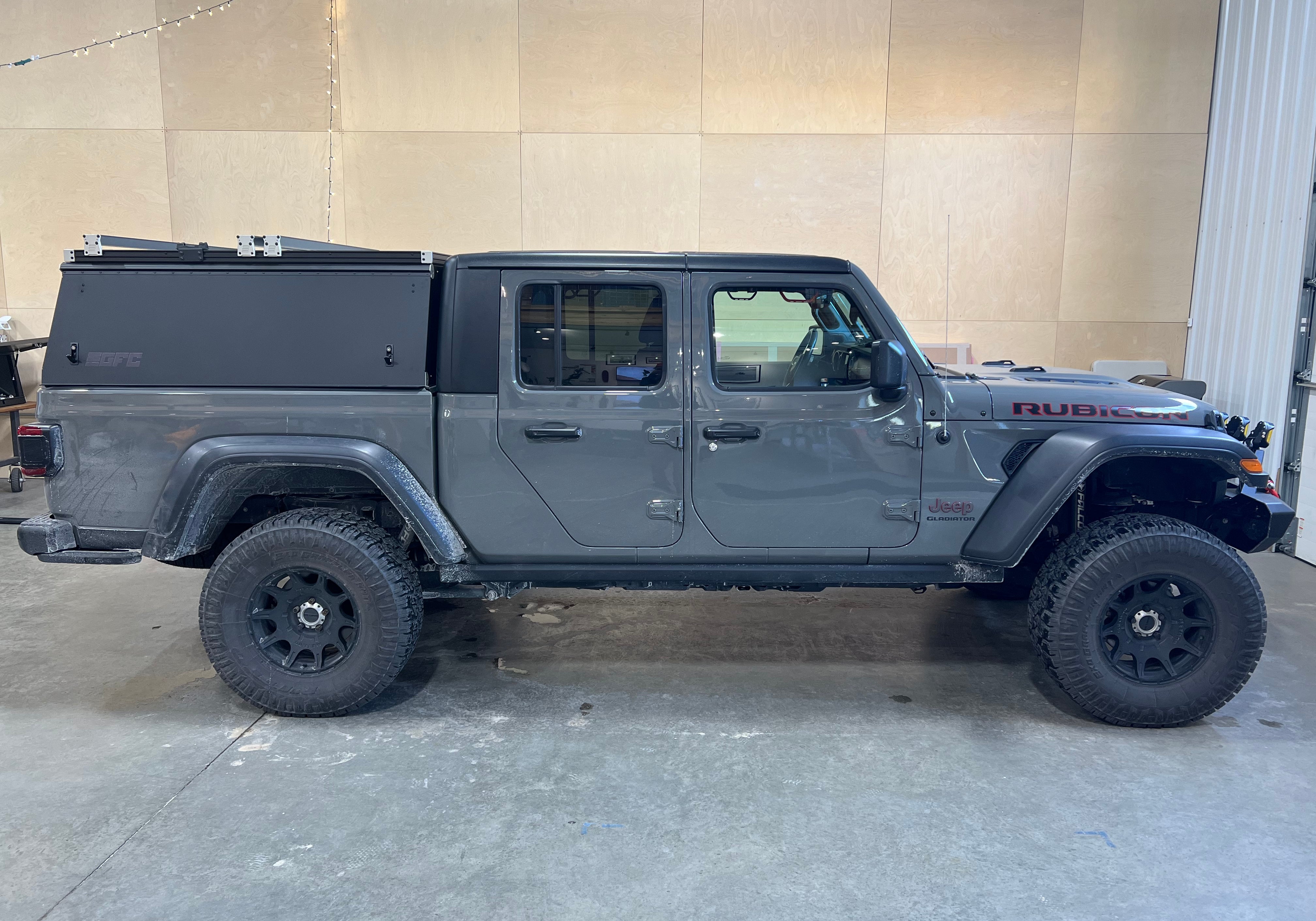 2020 Jeep Gladiator Topper - Build #160