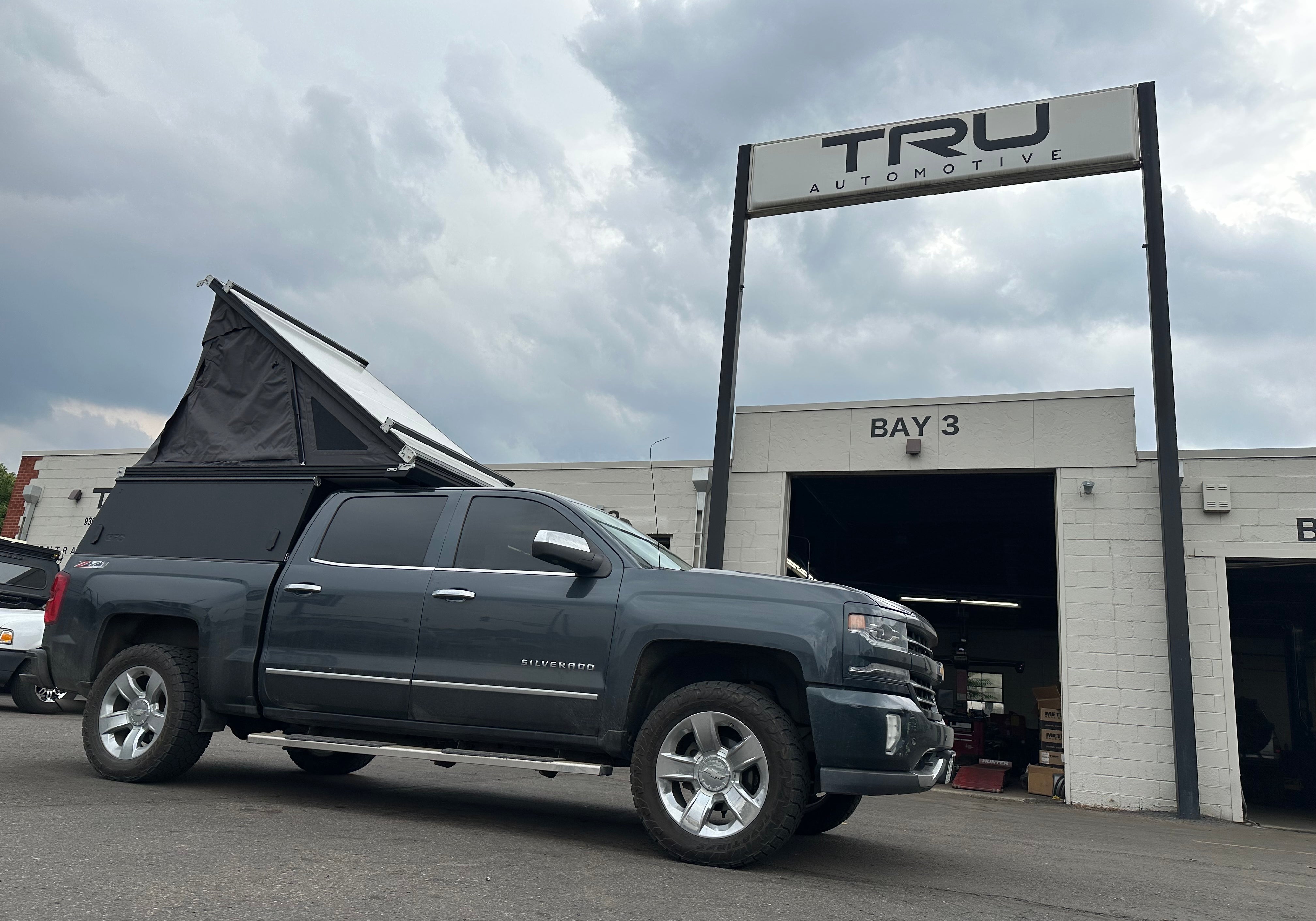 2017 Chevrolet Silverado Camper - Build #7550