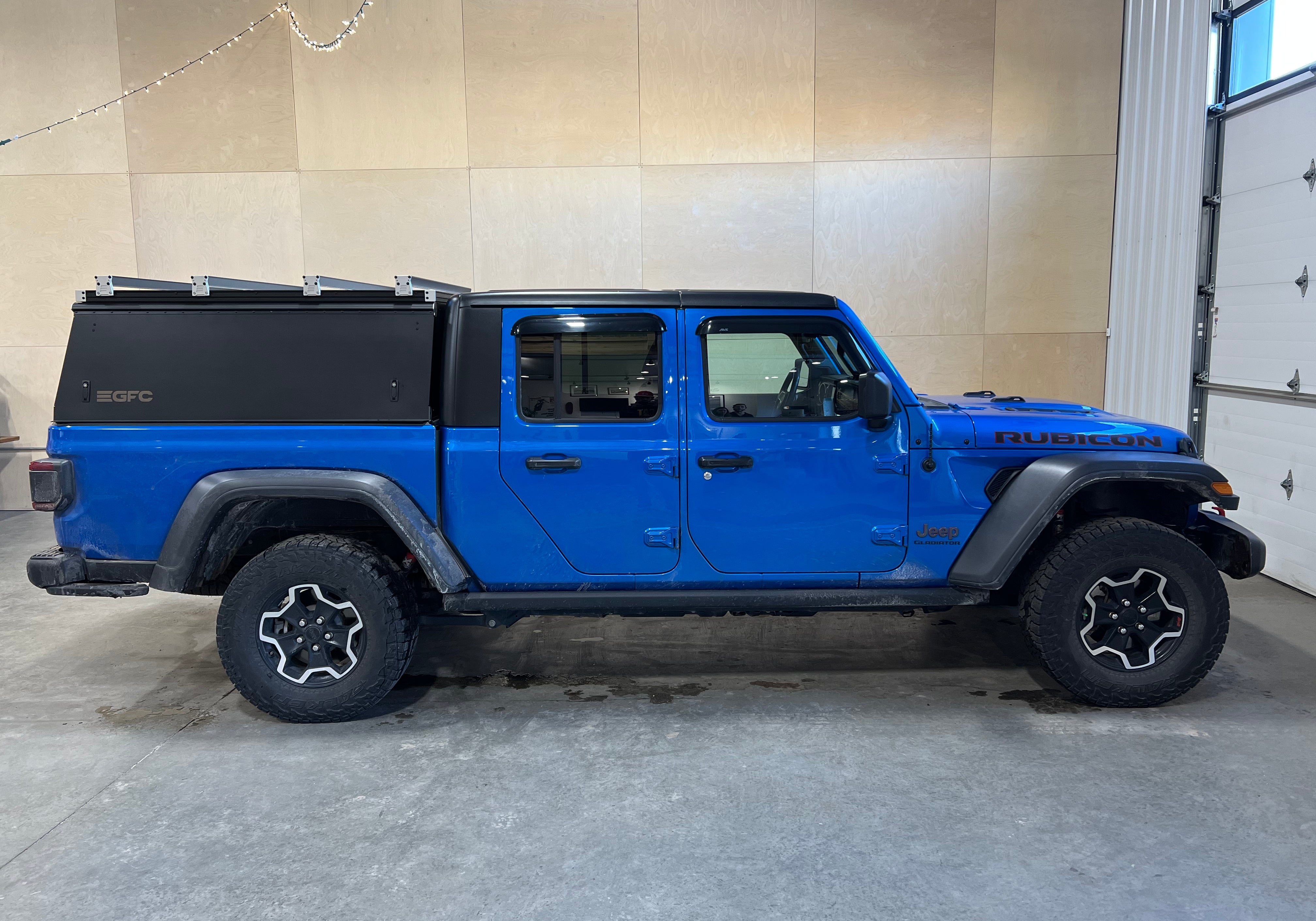 2020 Jeep Gladiator Topper - Build #190