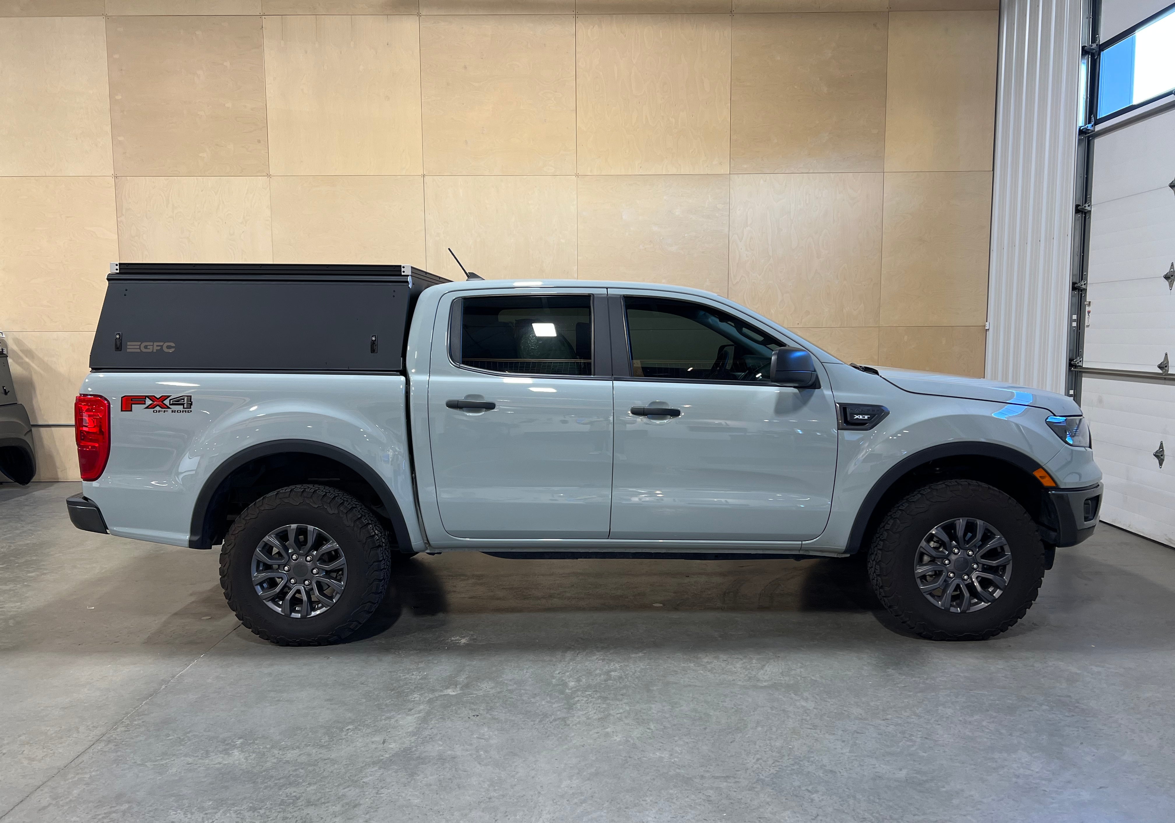 2022 Ford Ranger Topper - Build #302