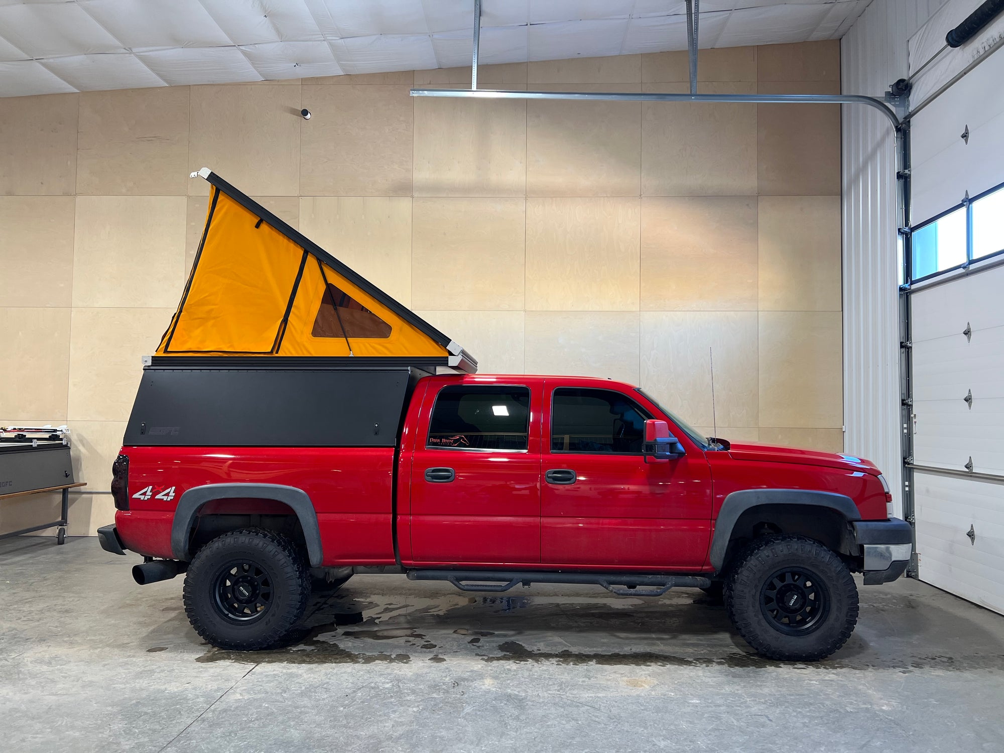 Chevy Entourage Rv 2006 Chevrolet 2500 Camper - Build #4683 - GoFastCampers