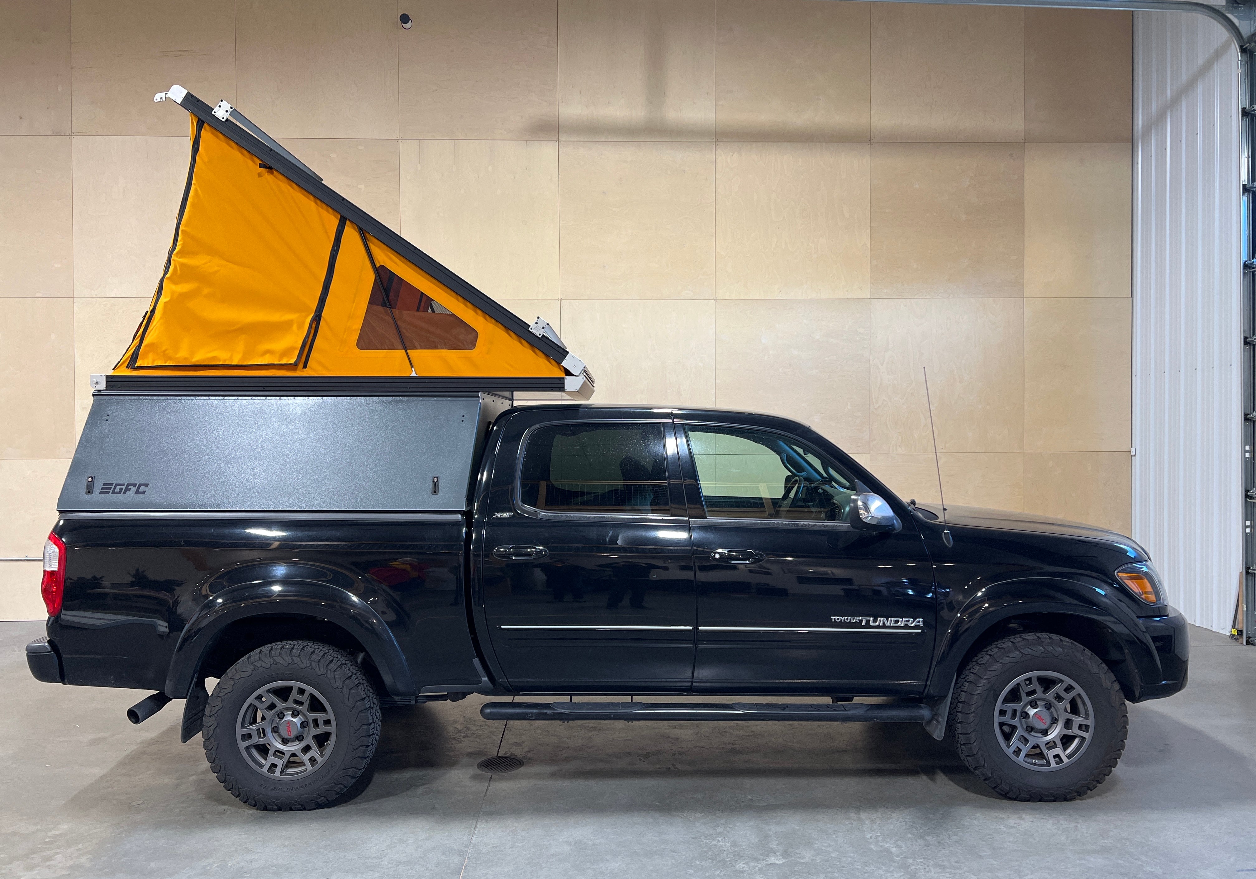 2006 Toyota Tundra Camper - Build #4166