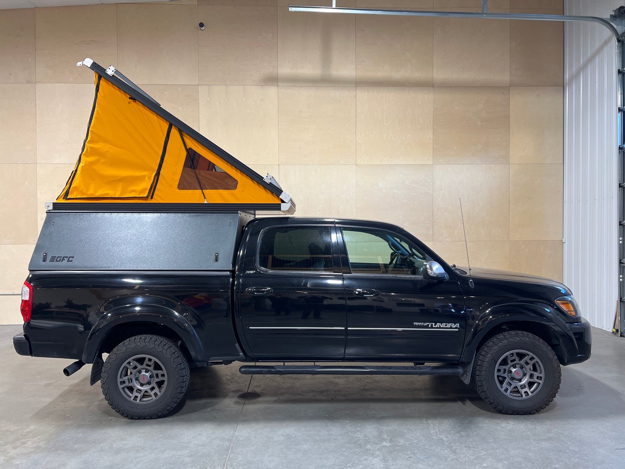 2006 Toyota Tundra Camper - Build #4166