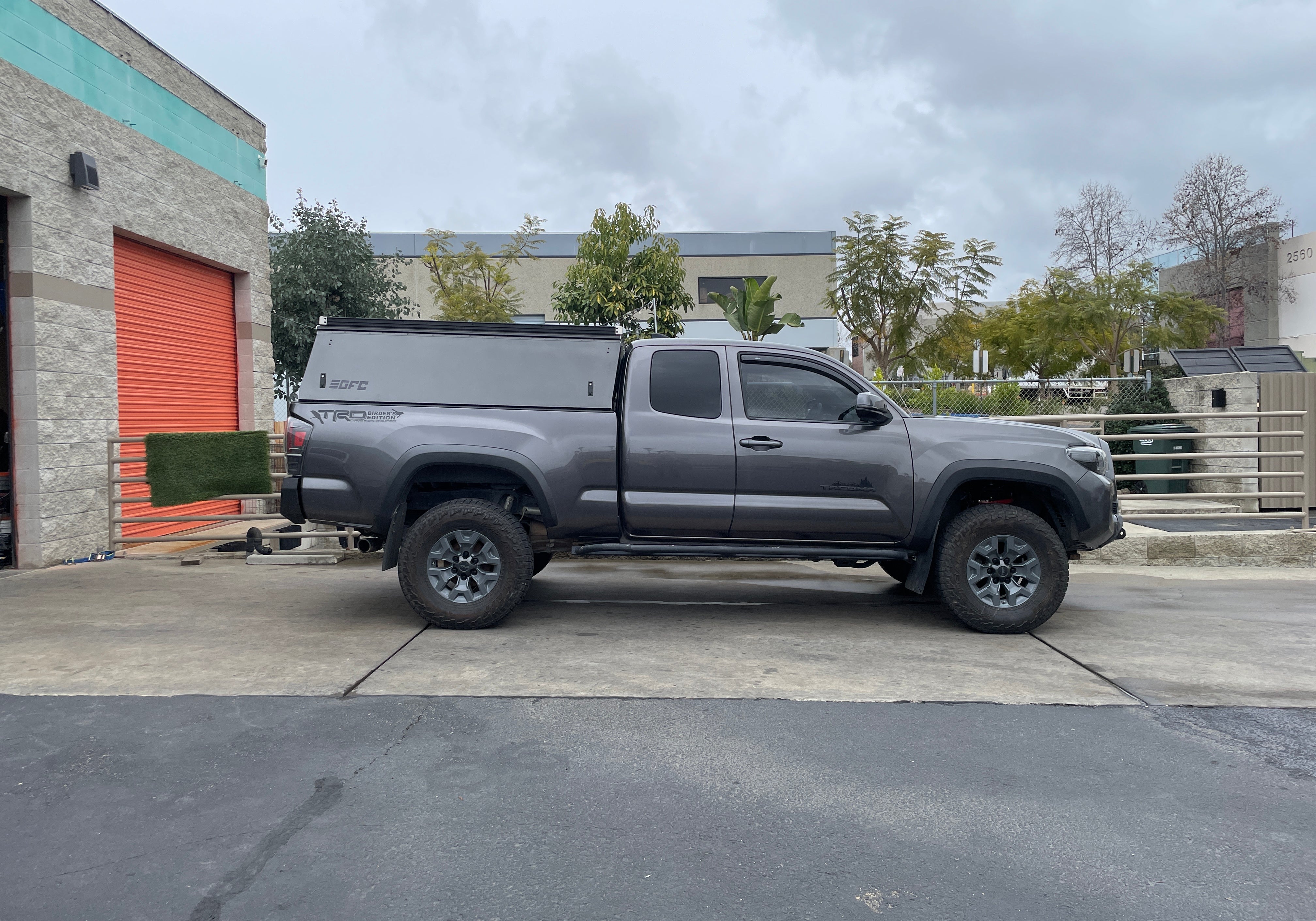 2016 Toyota Tacoma Topper - Build #164
