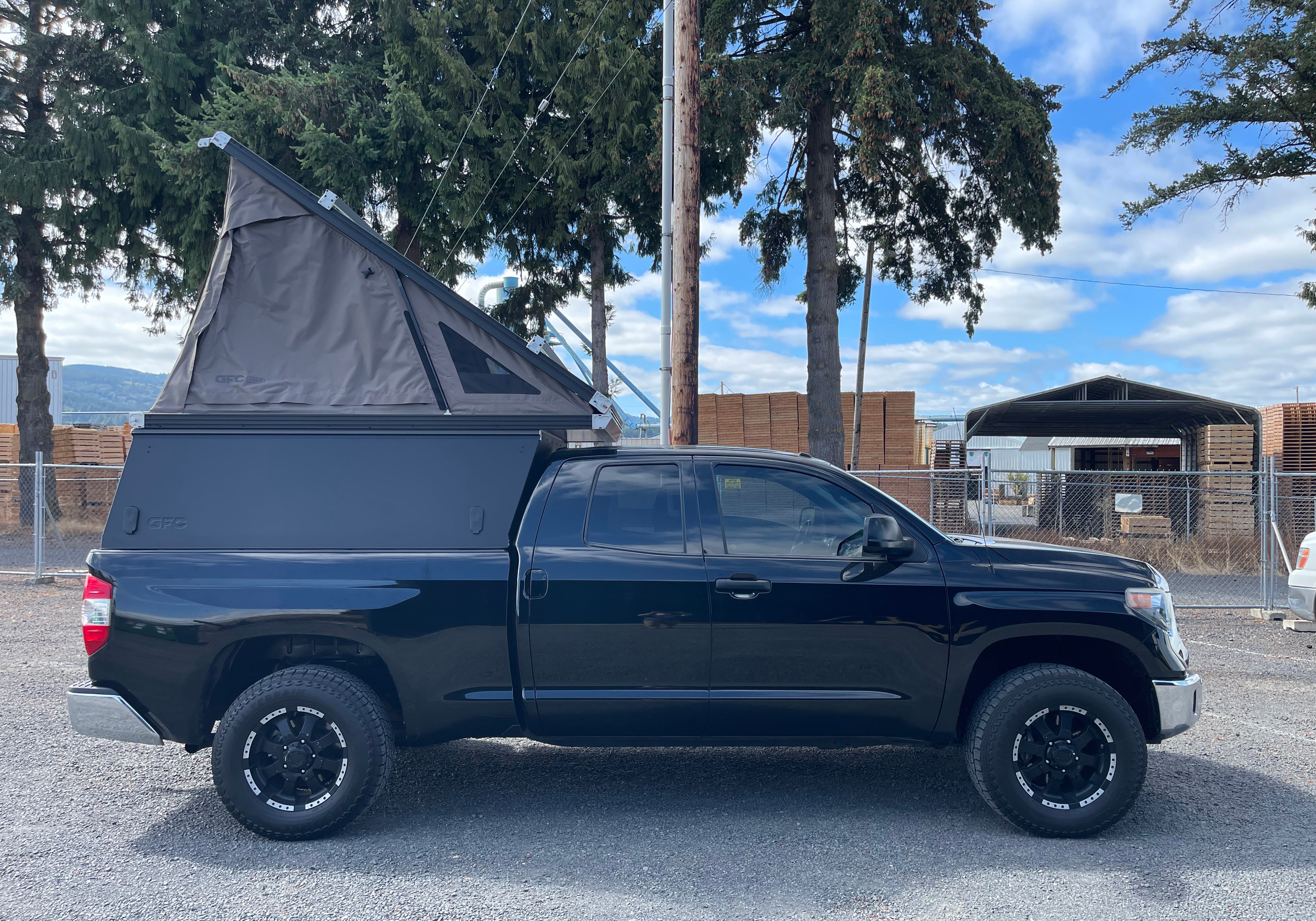 2015 Toyota Tundra Camper - Build #6521