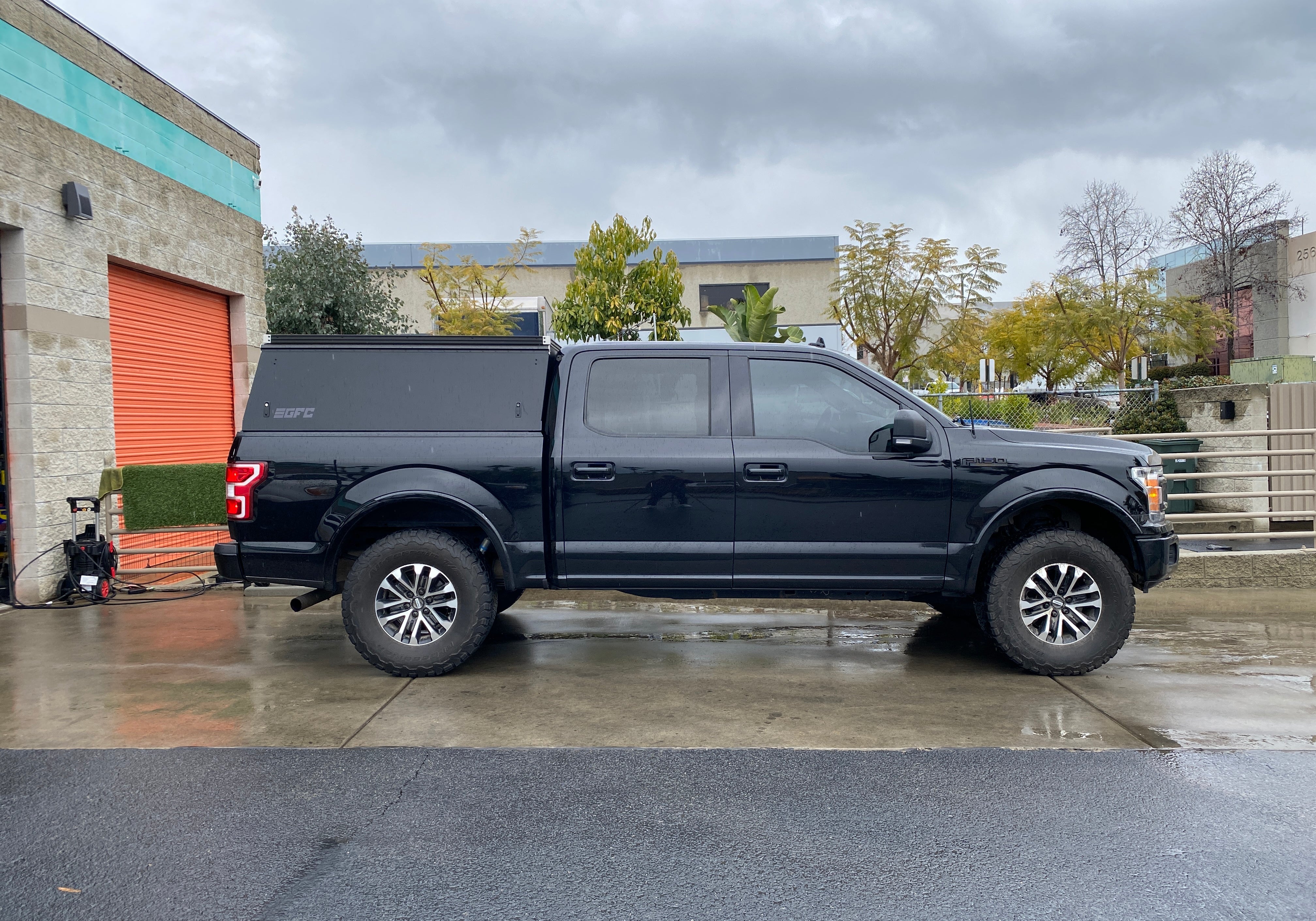 2018 Ford F150 Topper - Build #157
