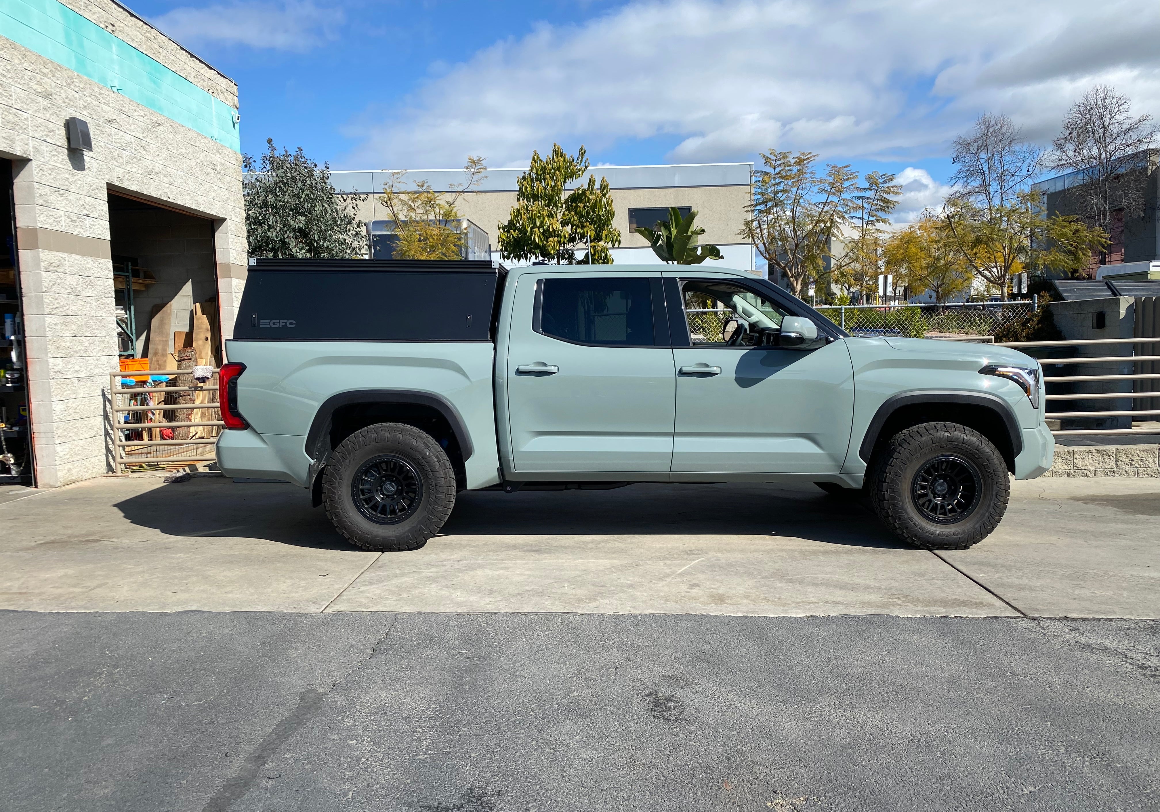 2022 Toyota Tundra Topper - Build #184