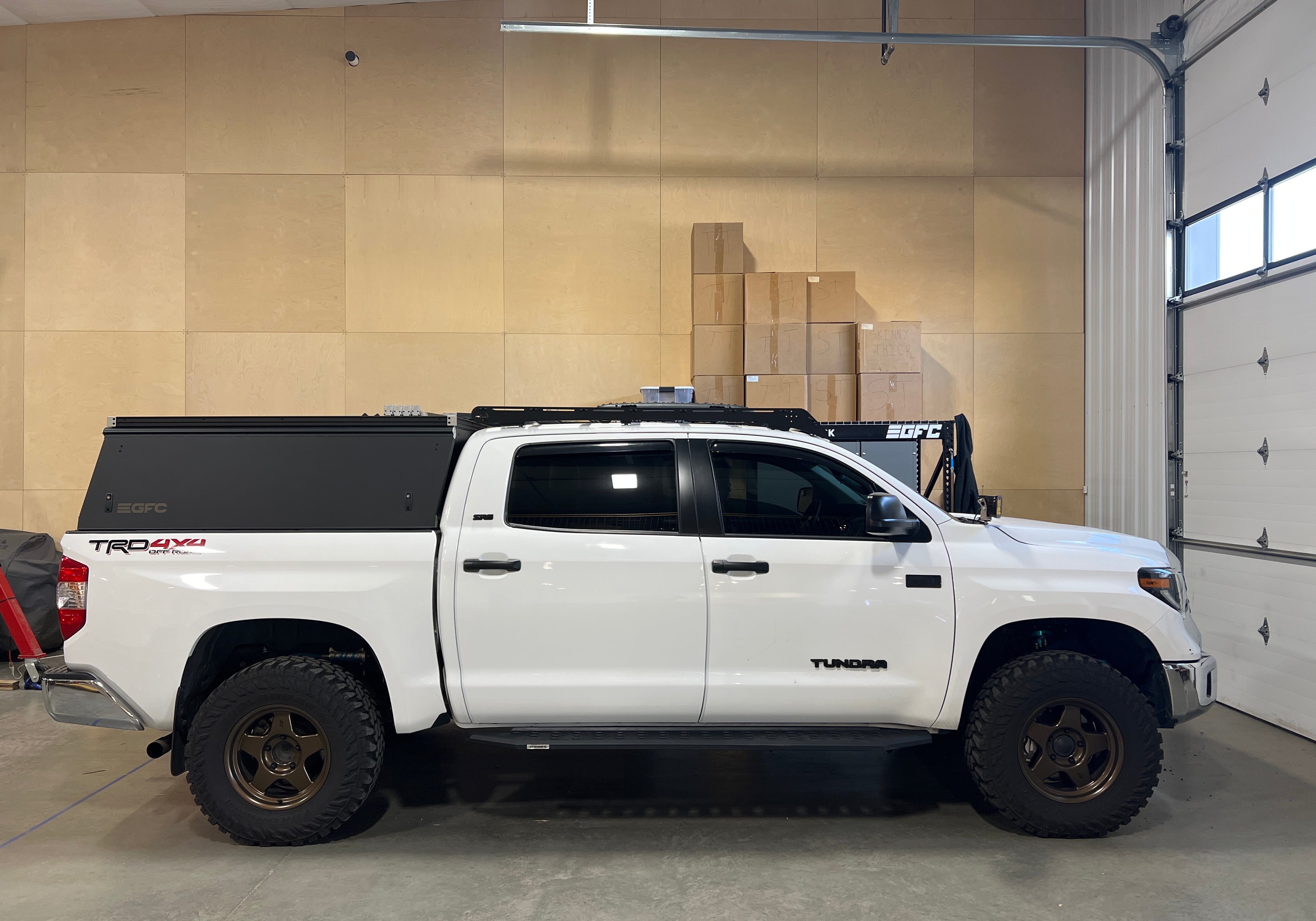 2022 Toyota Tundra Topper - Build #402