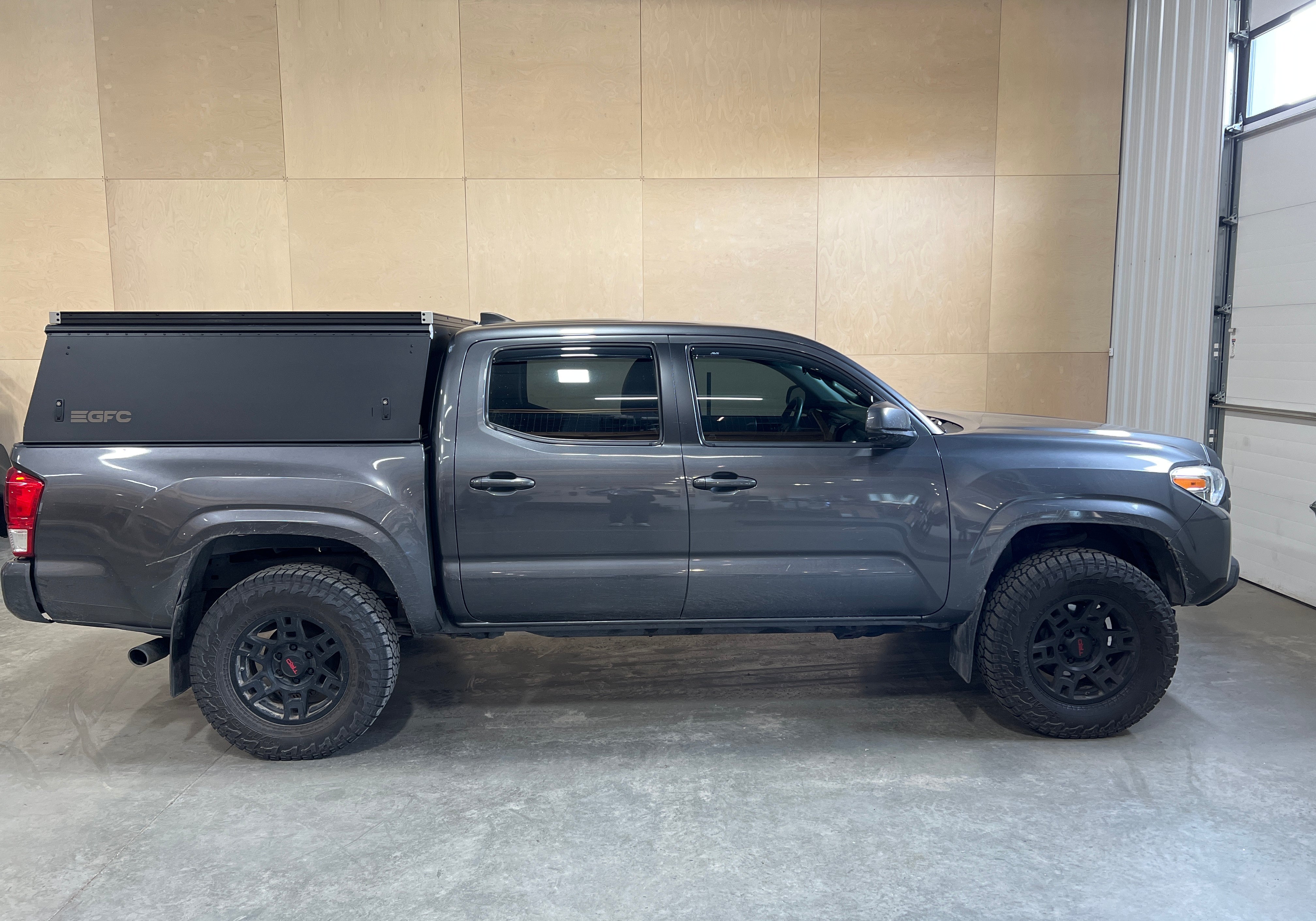 2022 Toyota Tacoma Topper - Build #205
