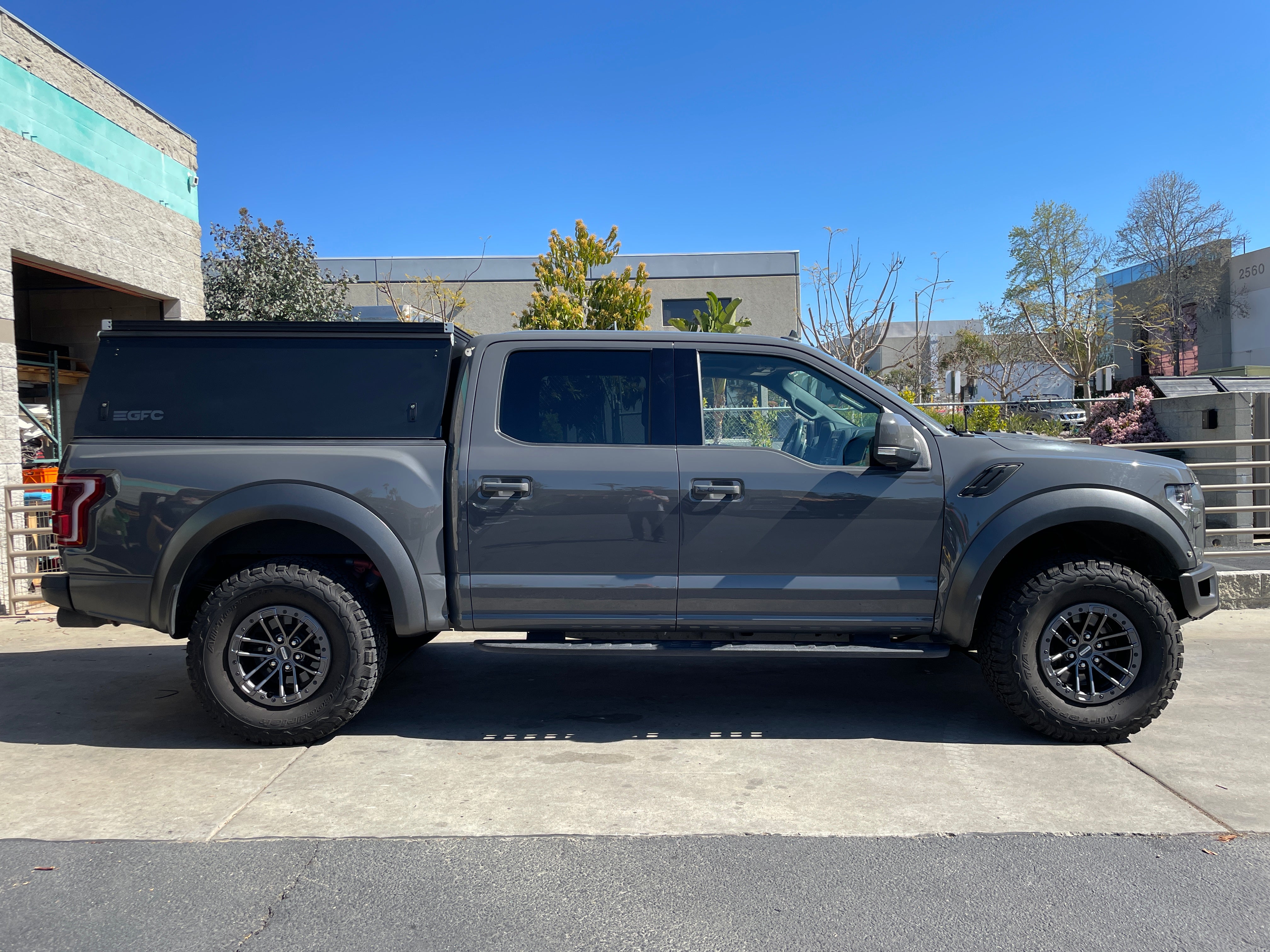 2020 Ford F150 Raptor Topper - Build #232 – GoFastCampers