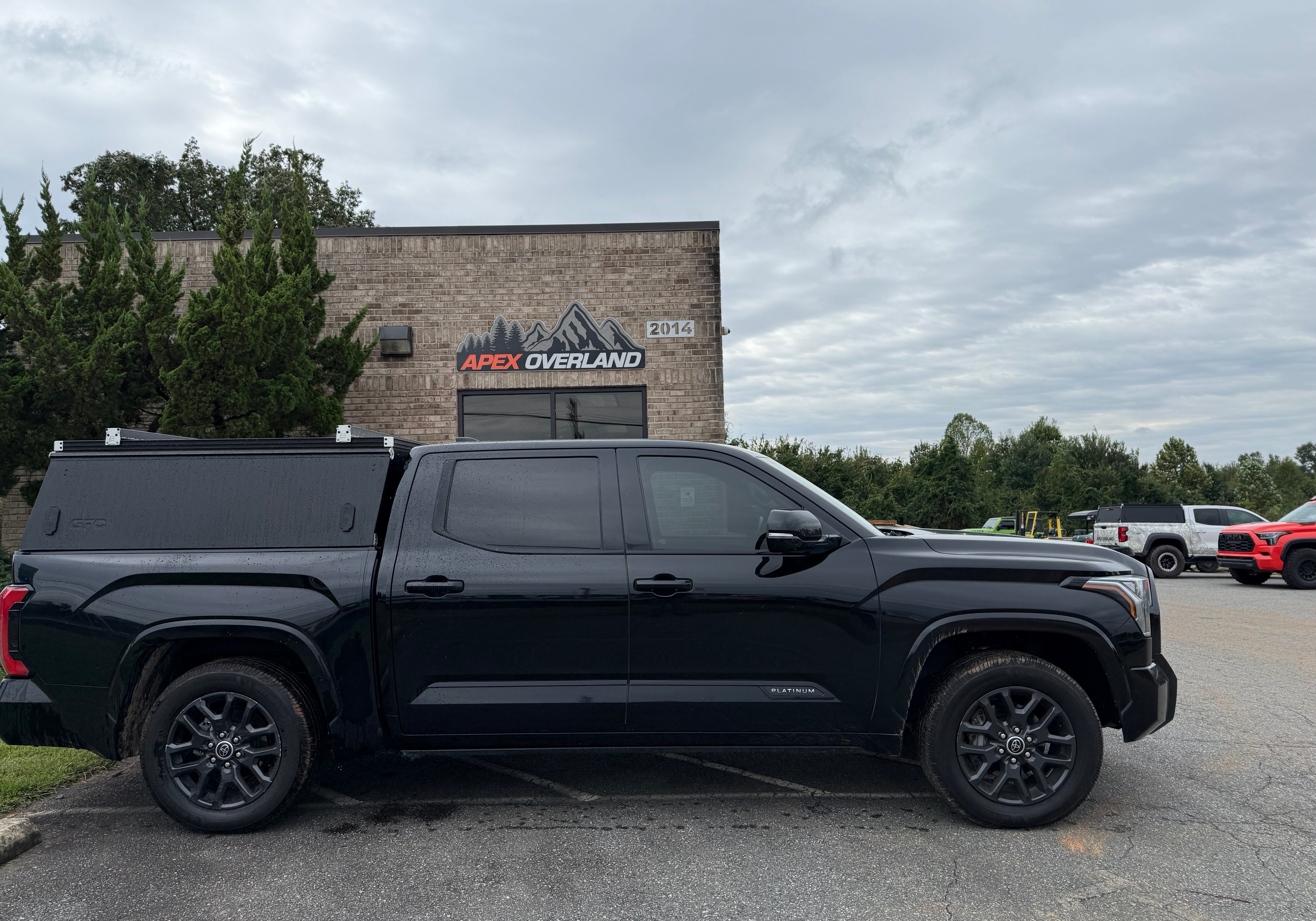 2022 Toyota Tundra Topper - Build #1059