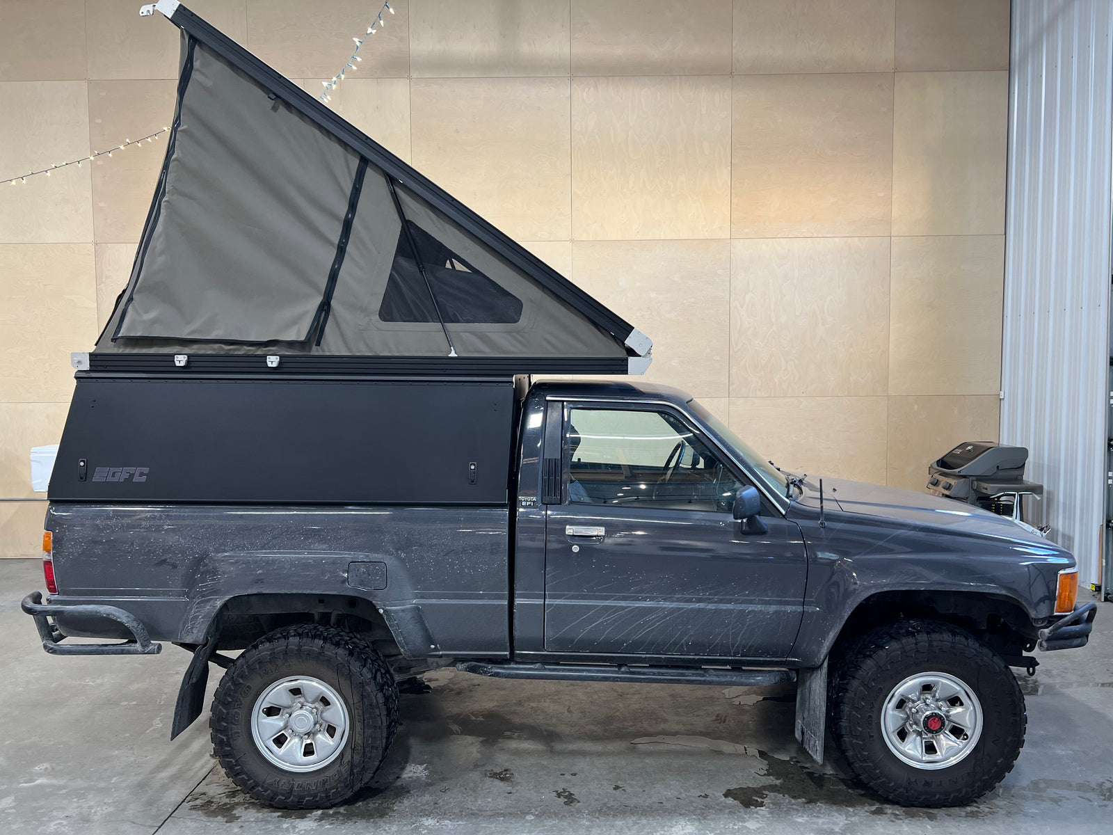 Pickup camper clearance build