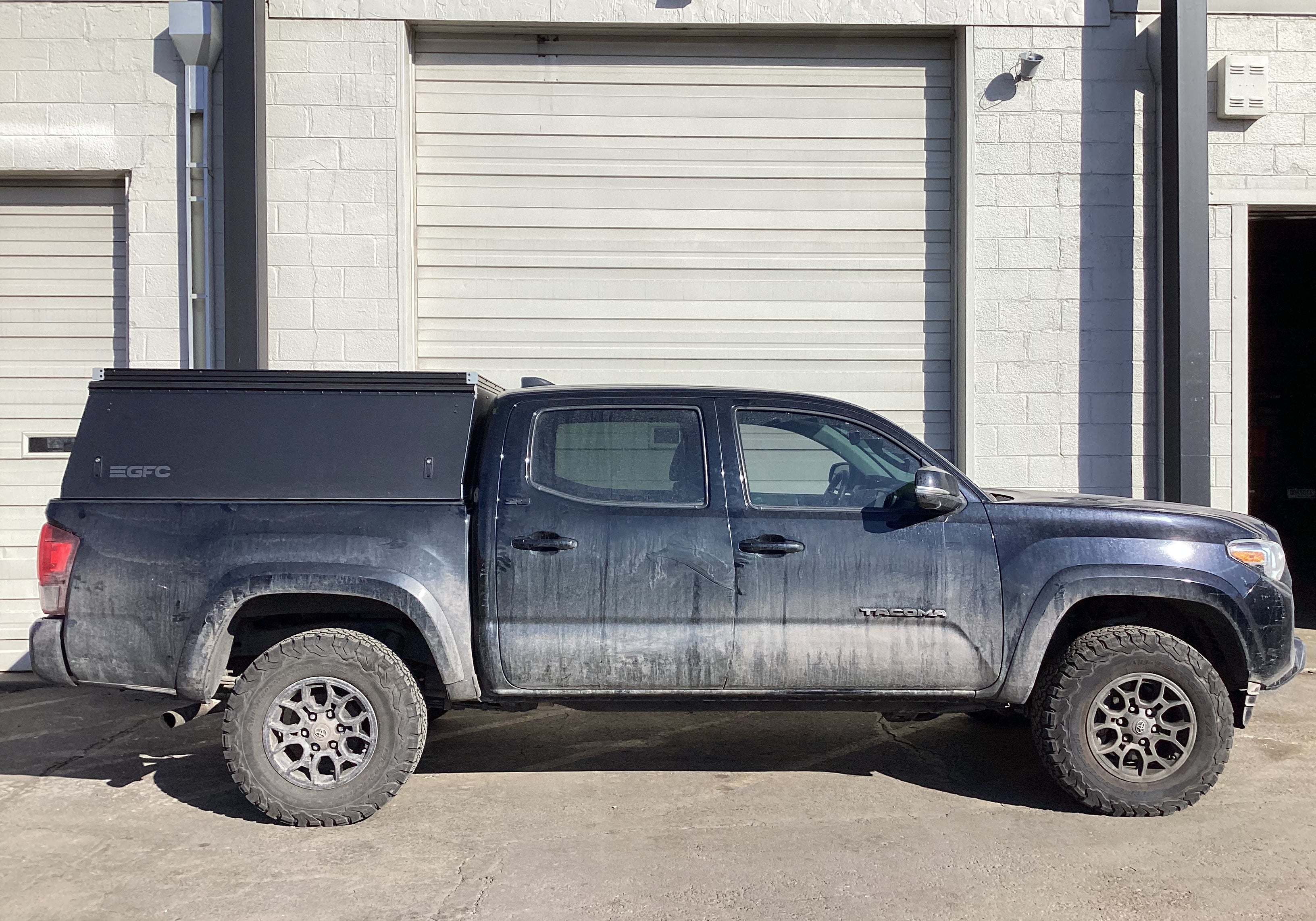 2020 Toyota Tacoma Topper - Build #211