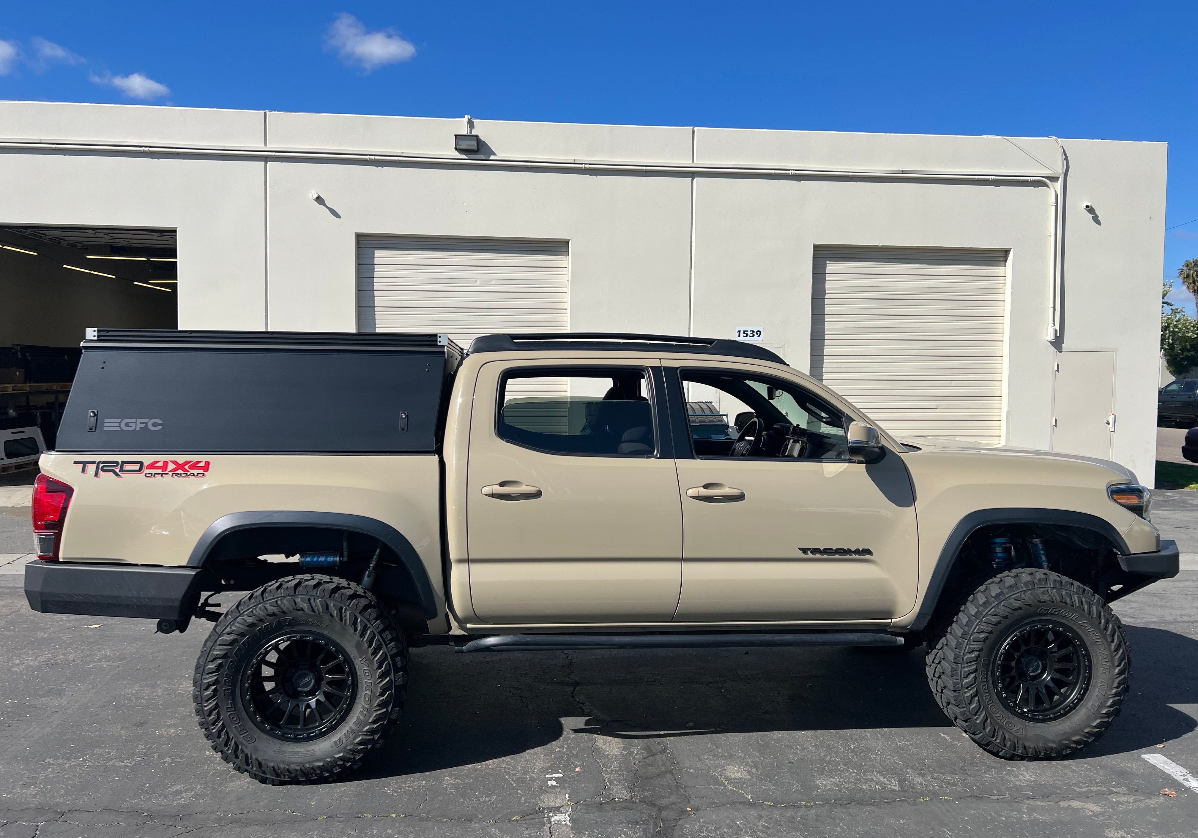 2019 Toyota Tacoma Topper - Build #177