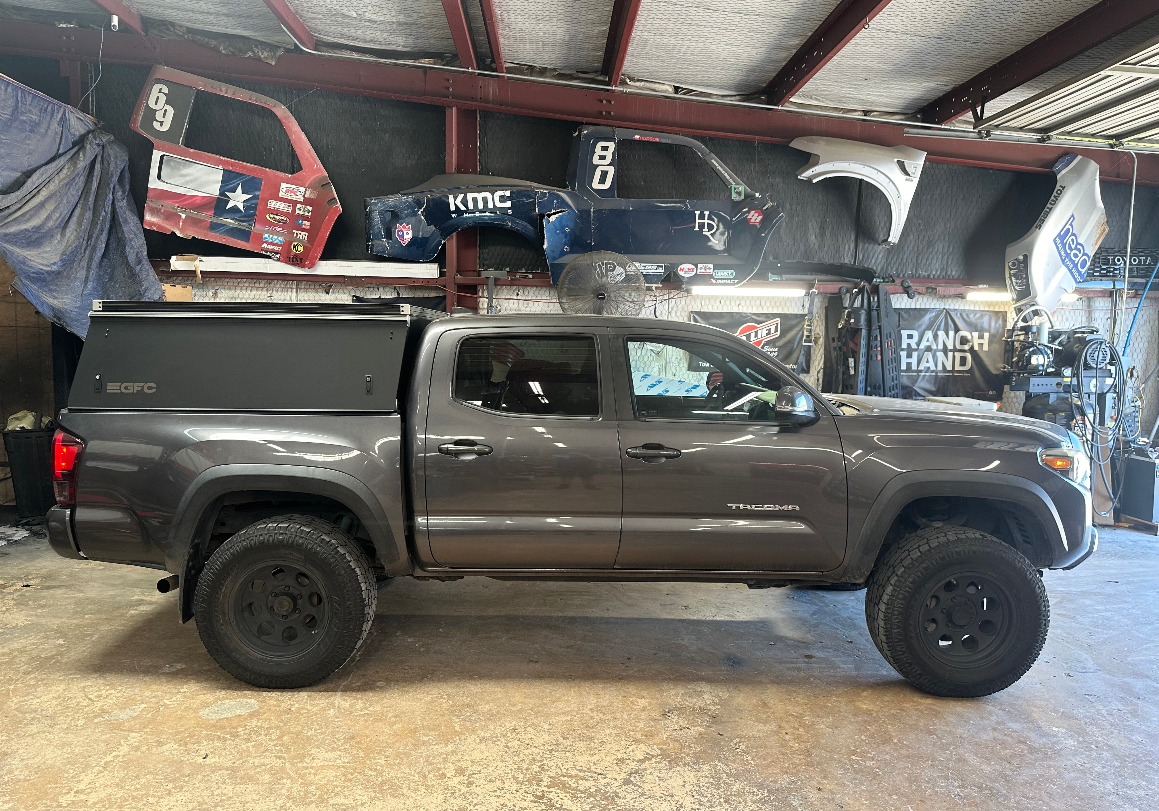 2018 Toyota Tacoma Topper - Build #529