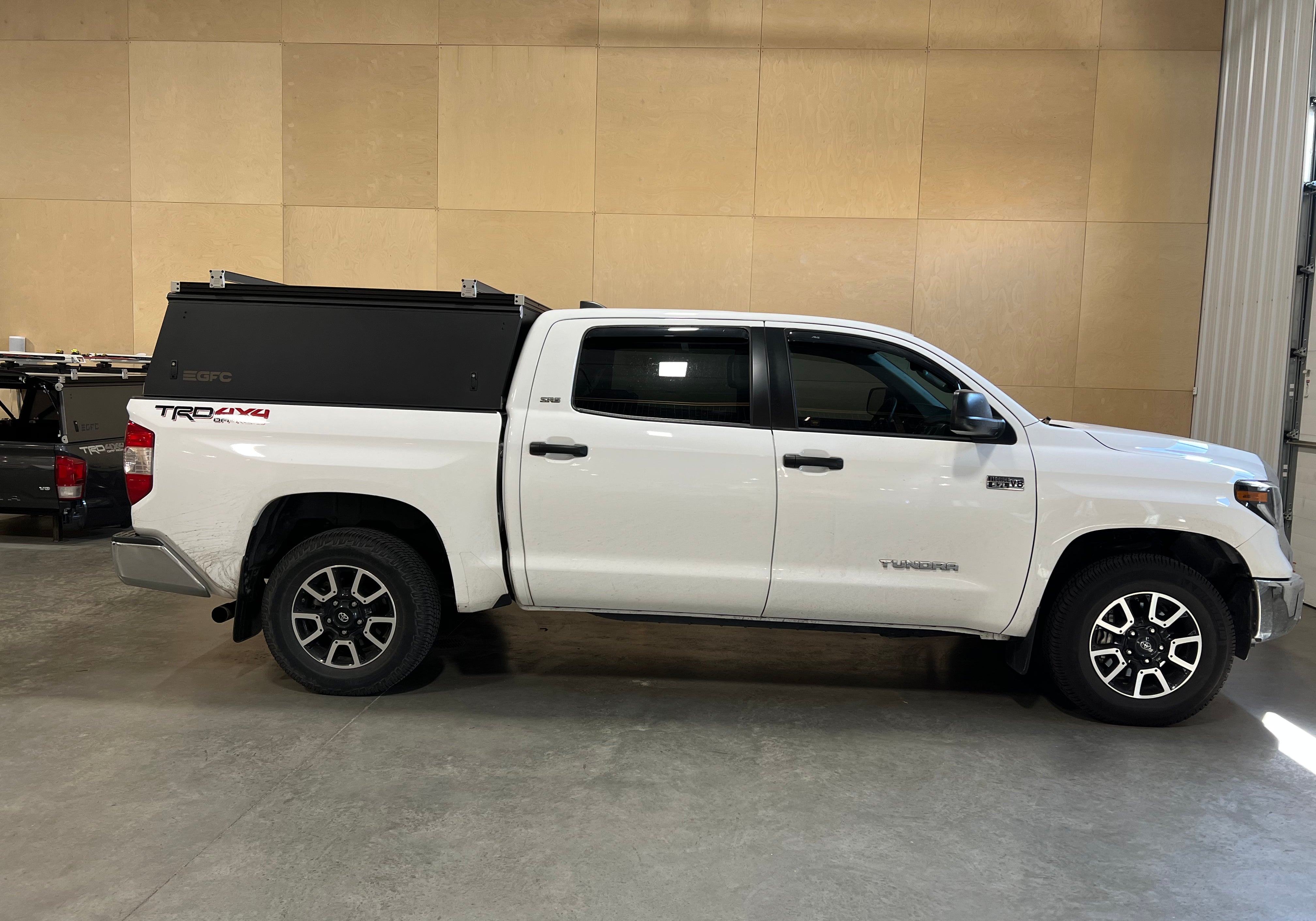 2020 Toyota Tundra Topper - Build #194